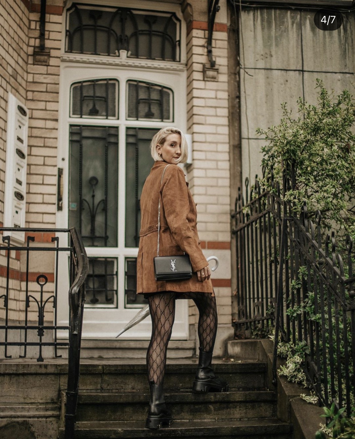 Saint laurent Ysl 𝙆𝙖𝙩𝙚 20𝙘𝙢 链条包 469390黑色球纹银扣