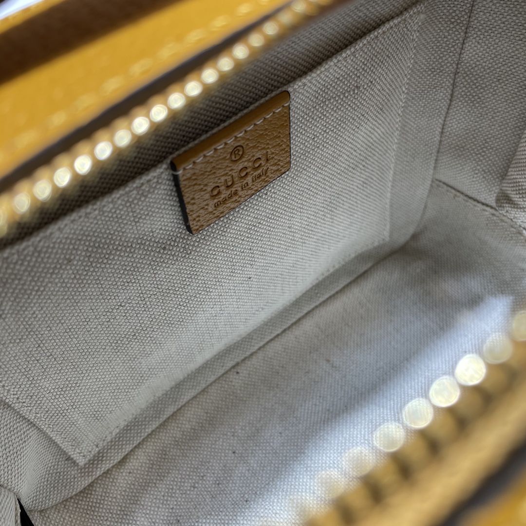 GUCCI古驰小熊图案GG迷你肩背包602576