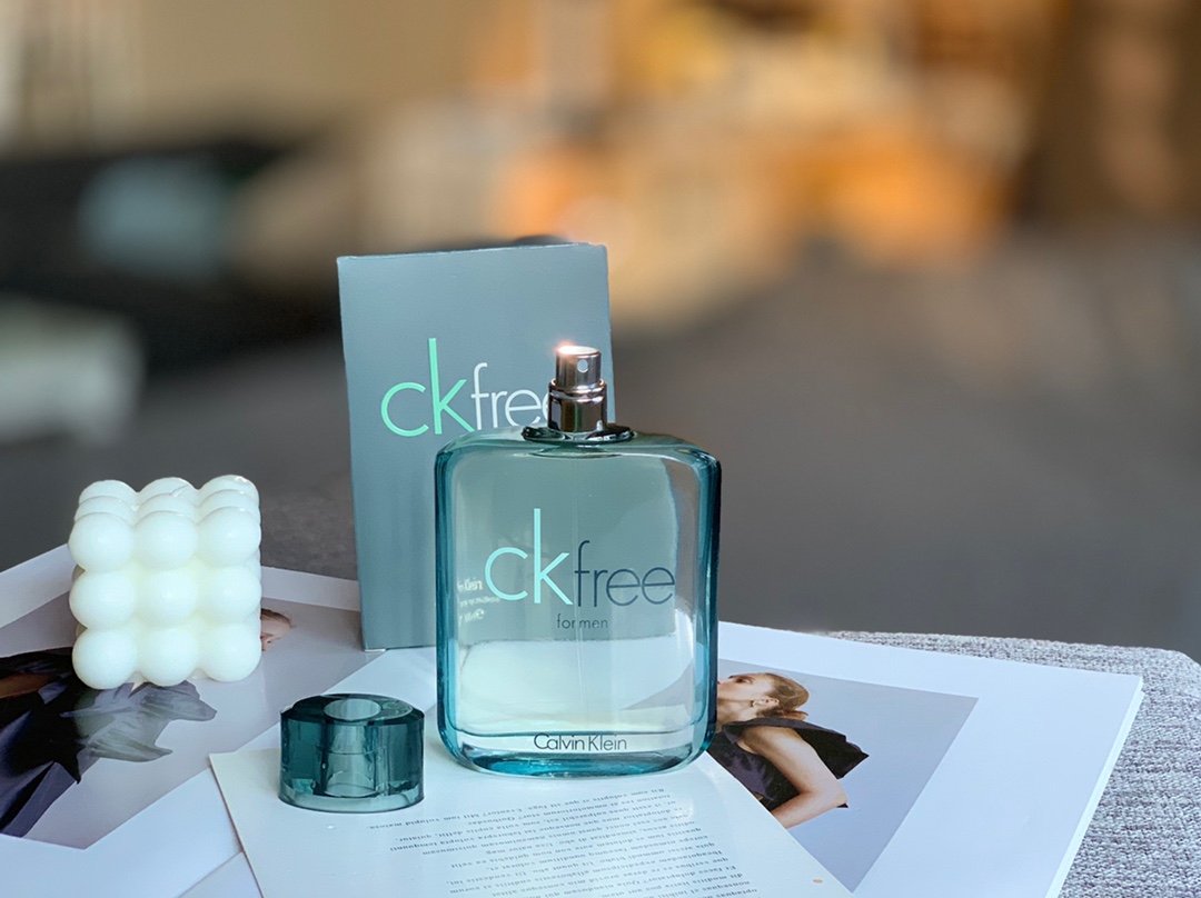 专柜版CK凯文克莱ck free自由飞男士香水100ml 7