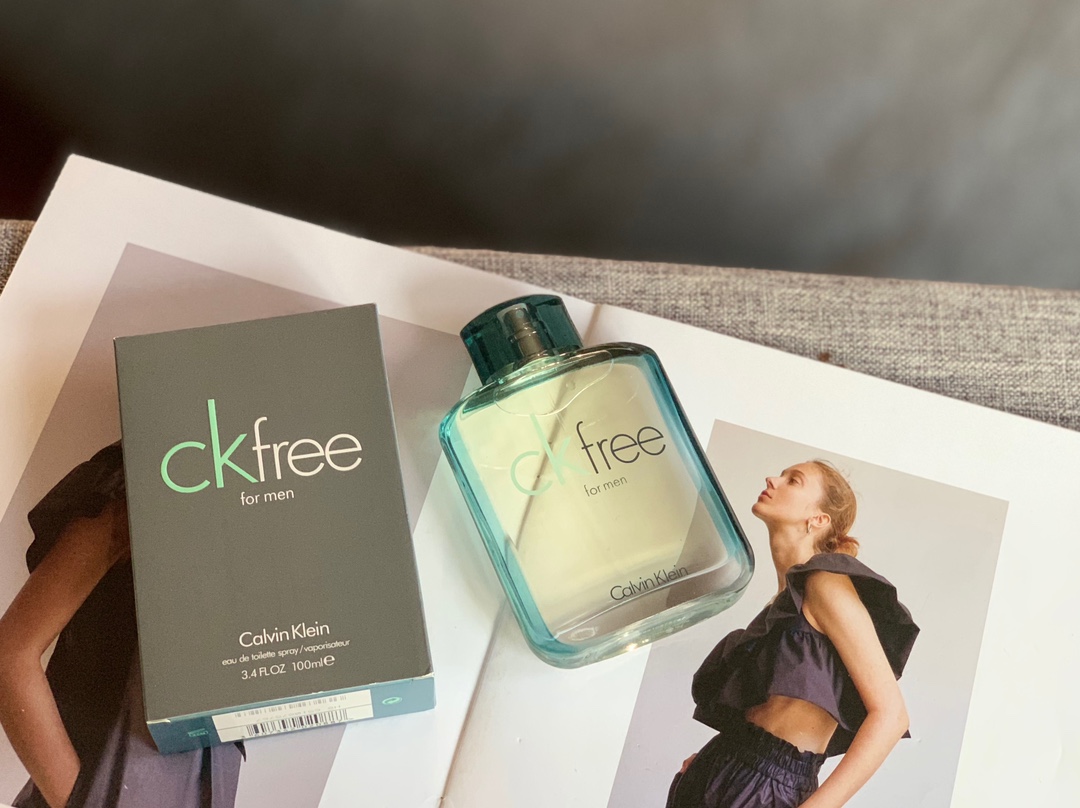 专柜版CK凯文克莱ck free自由飞男士香水100ml 3