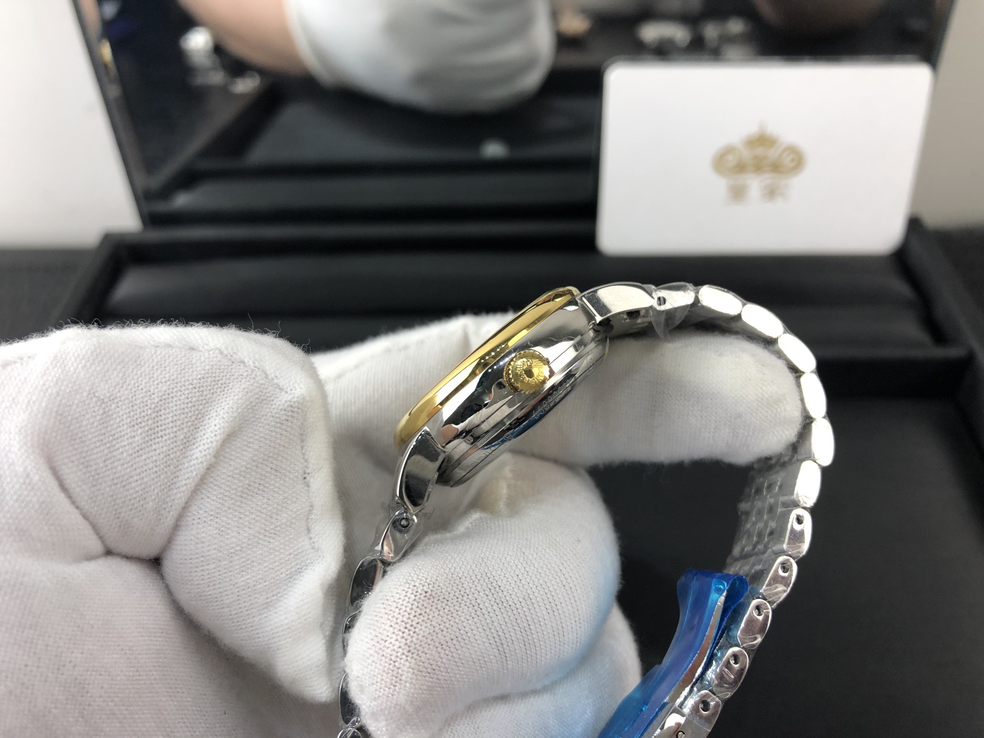 Longines 皇家 浪琴博雅系列间金女表