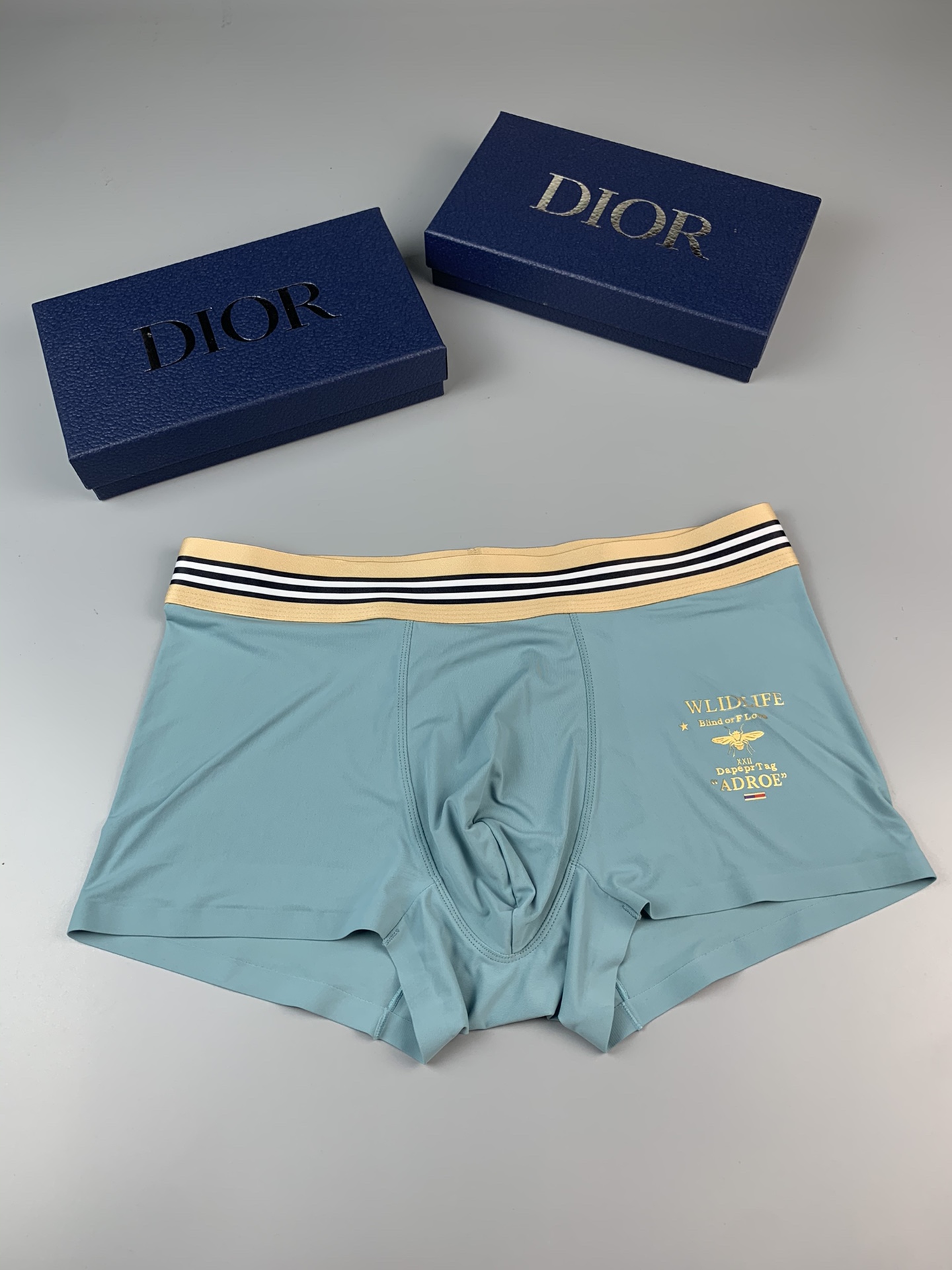 Dior时尚新品！轻薄透设计采用进口