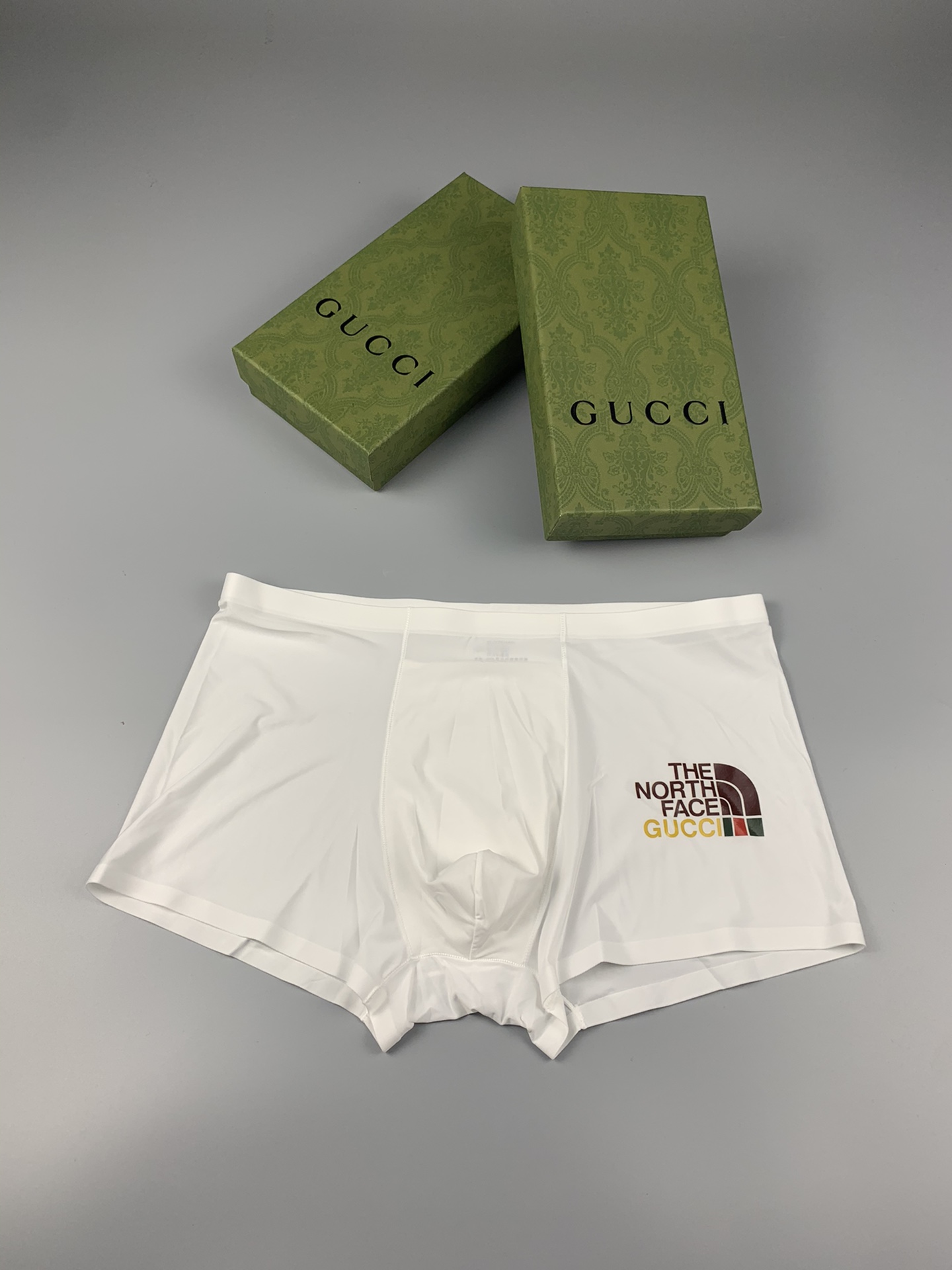 GUCCI联名款时尚新品！轻薄透设计