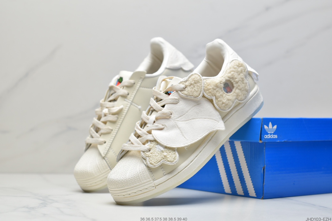 200 宋妍霏同款】任敏、彭昱畅演绎， 联名国内艺术家张权潮流品牌 Melting Sadness x Adidas Originals Superstar  白绿蓝  GZ2662 GZ2674