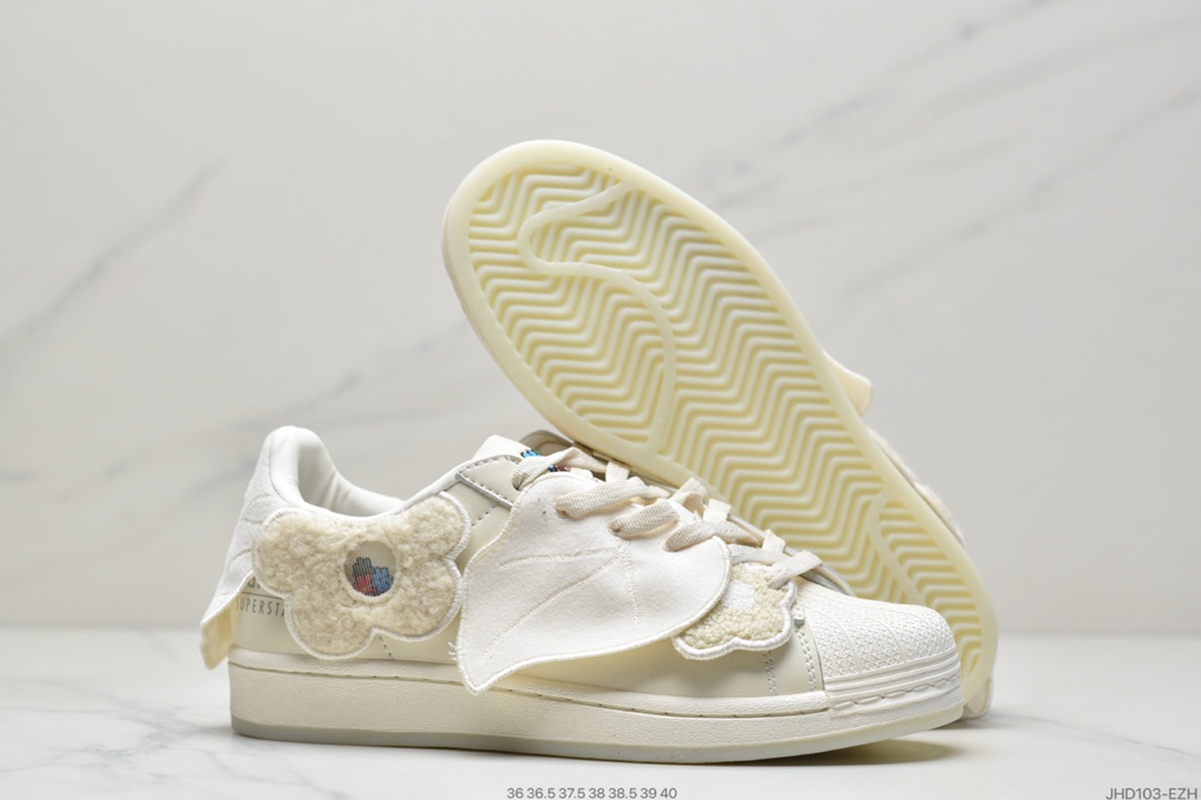200 宋妍霏同款】任敏、彭昱畅演绎， 联名国内艺术家张权潮流品牌 Melting Sadness x Adidas Originals Superstar  白绿蓝  GZ2662 GZ2674