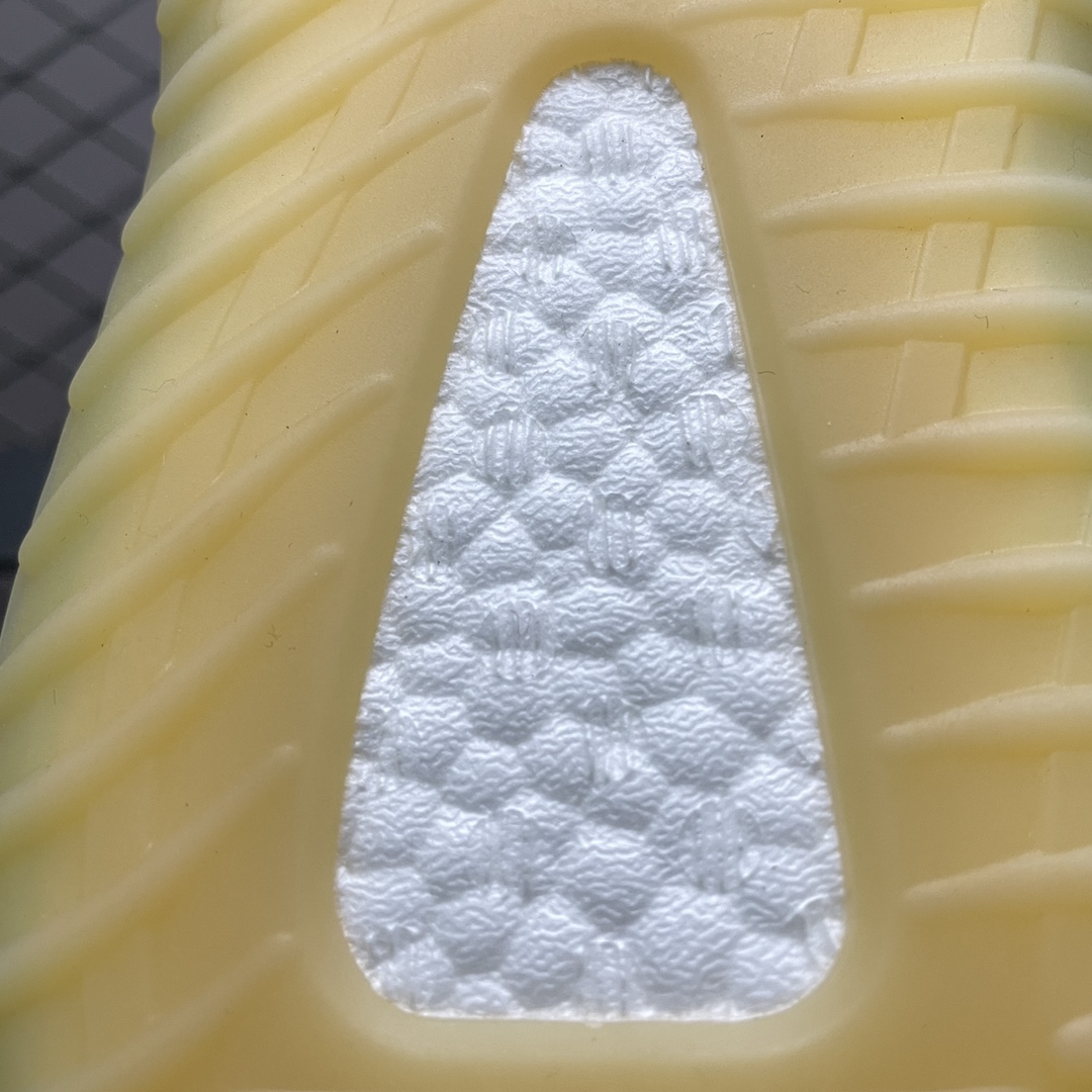 220 最顶零售性价版 AD 阿迪 Yeezy Boost 350V2 ” Yeshaya” 灰天使 FX4348-莆田鞋,莆田鞋货源,高仿鞋,高仿鞋货源,安福档口,莆田高仿鞋,莆田鞋批发,高仿鞋批发,莆田高仿运动鞋,高仿运动鞋,莆田运动鞋 220 最顶零售性价版 AD 阿迪 Yeezy Boost 350V2 ” Yeshaya” 灰天使 FX4348