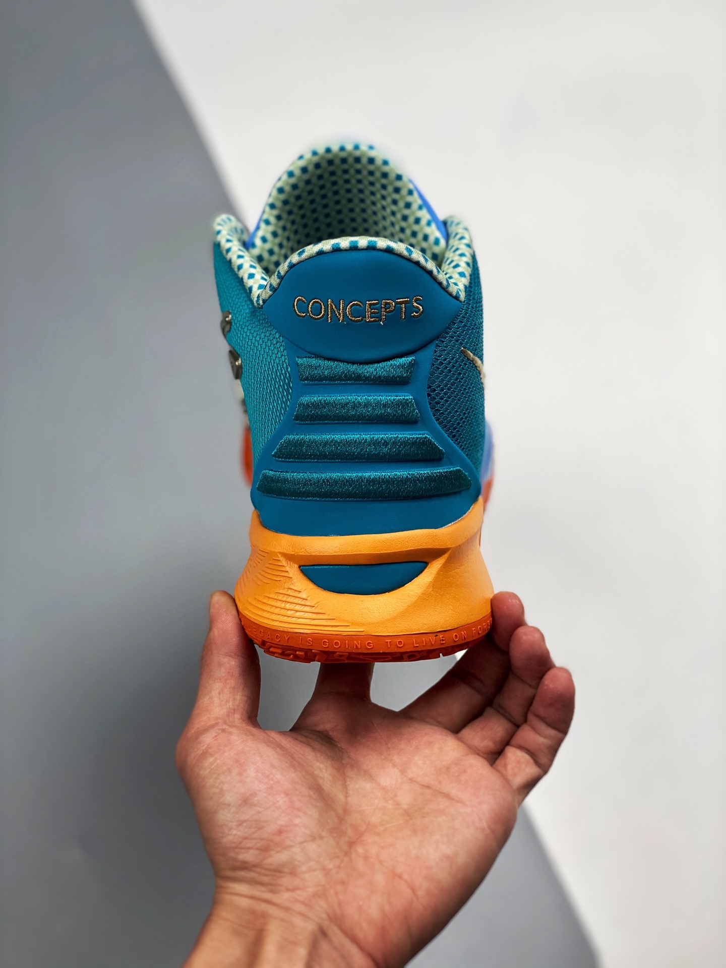 Miniatura 8