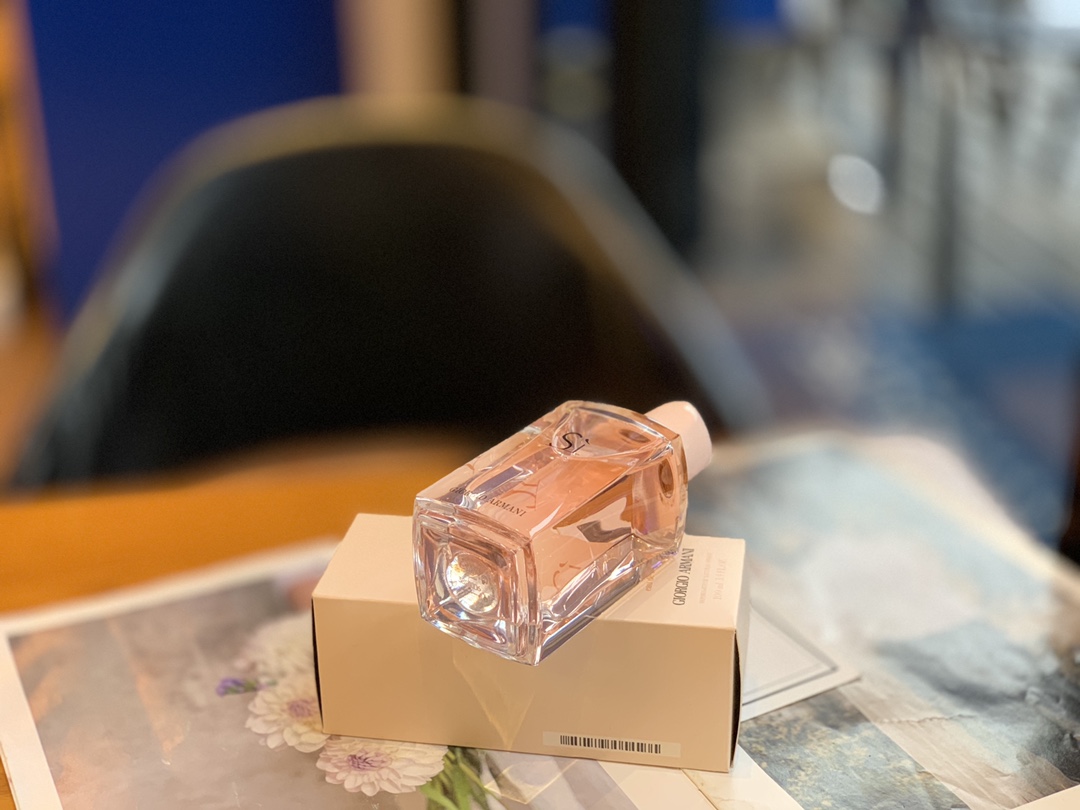 MiniCost Perfume 3