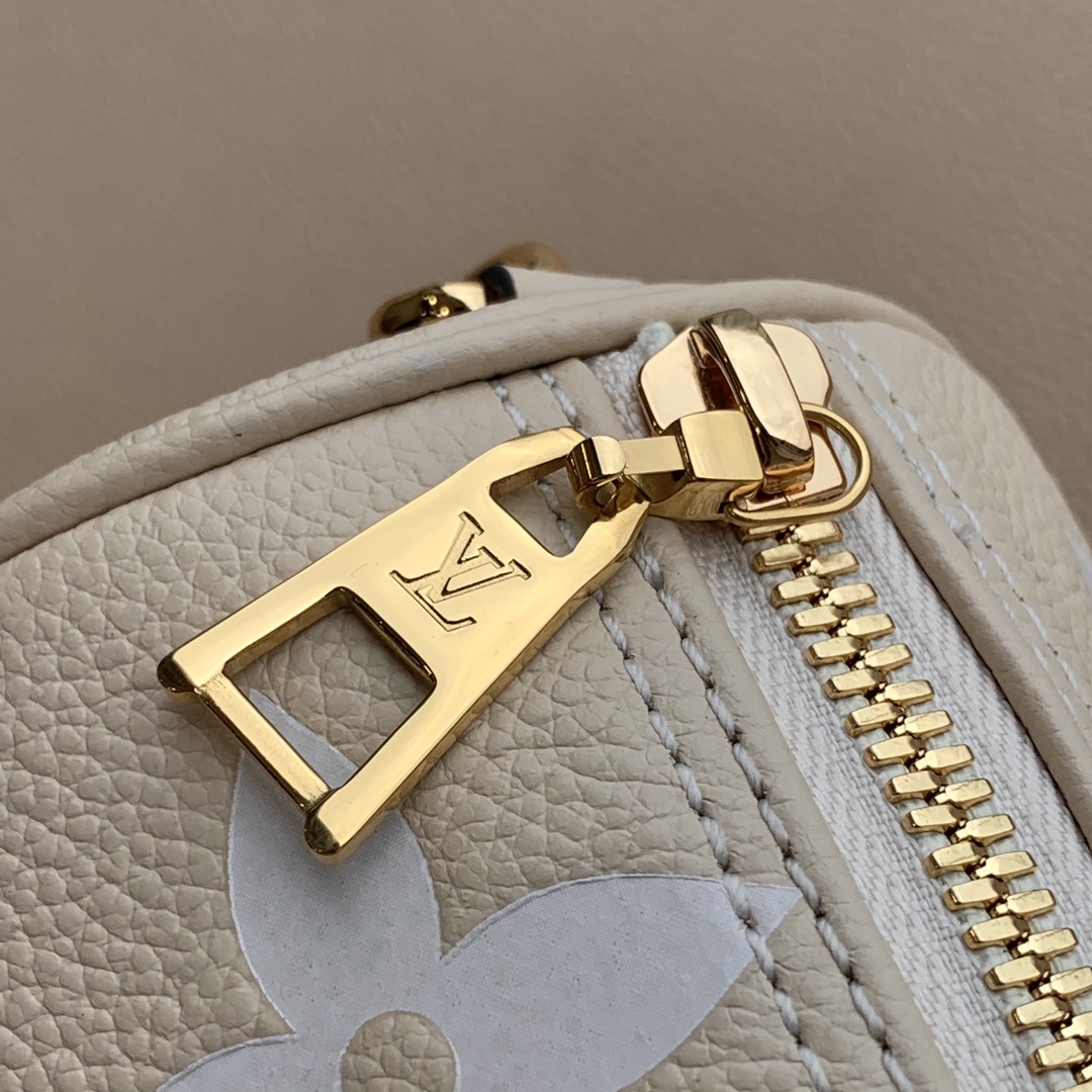 Louis Vuitton LV Papillon BB 圆筒斜挎包 M45708香草黄