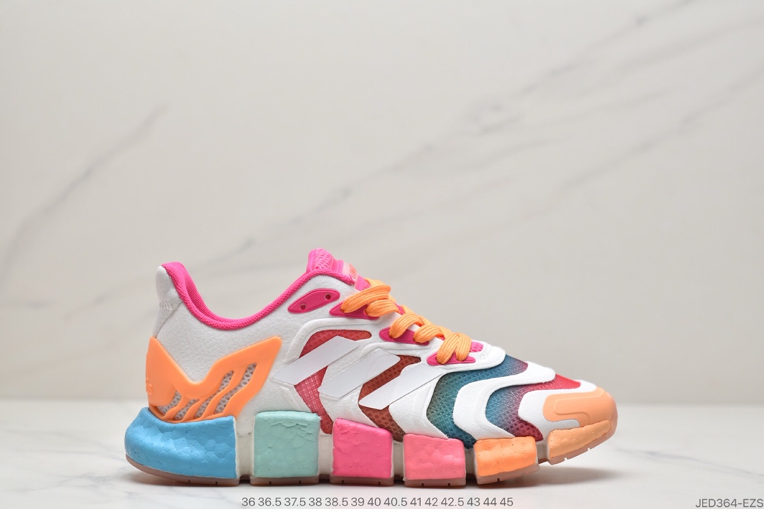 150 阿迪达斯adidas Climacool 清风跑鞋凭借全方位透气设计  FX7843