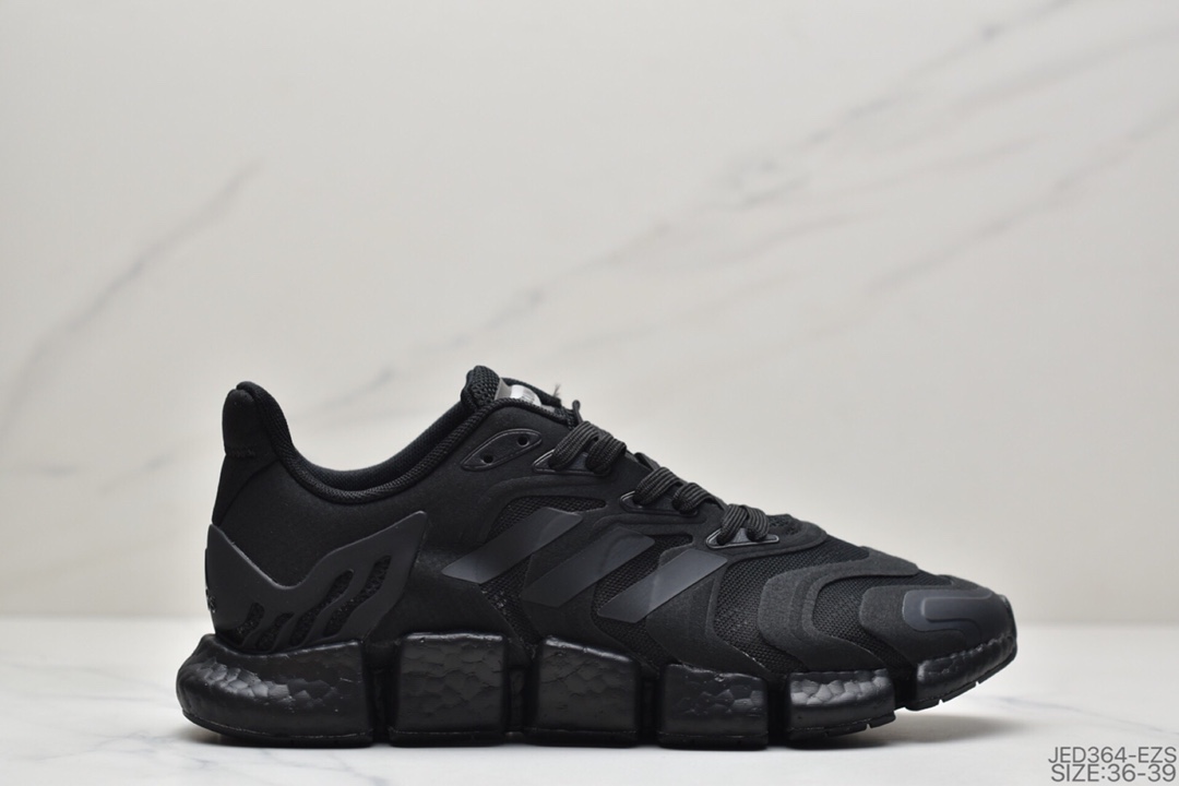 150 阿迪达斯adidas Climacool 清风跑鞋凭借全方位透气设计  FX7843