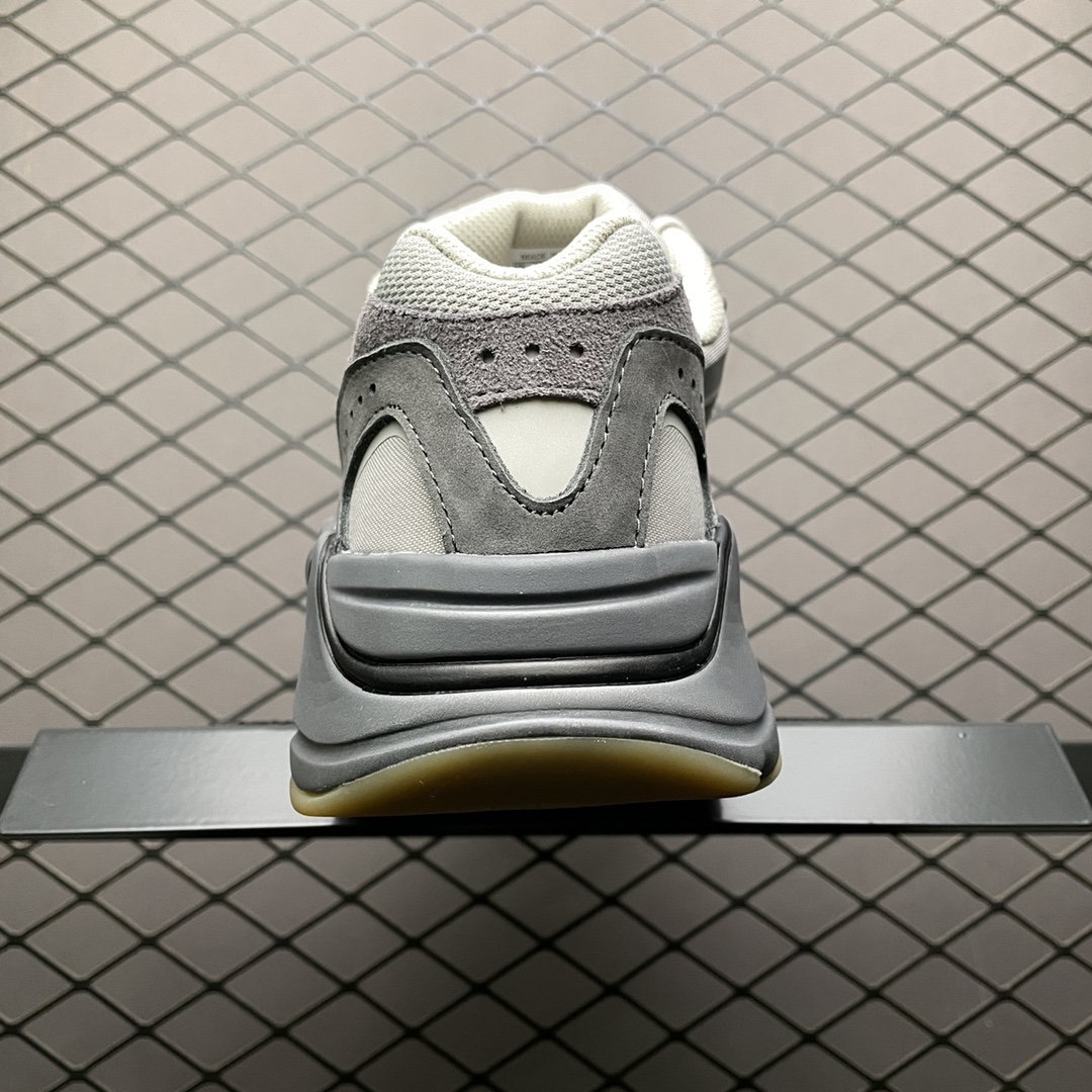 450 纯原版本 AD 阿迪 YEEZY 椰子 700V2 ”Tephra” 火山灰 FU7914 3M反光复古老爹鞋