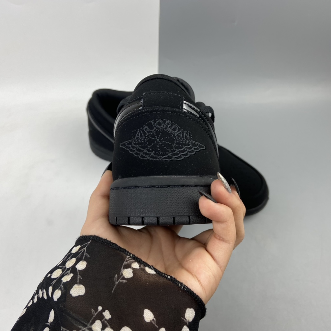 200 Air Jordan 1 Low AJ1低帮时尚休闲板鞋553558-056