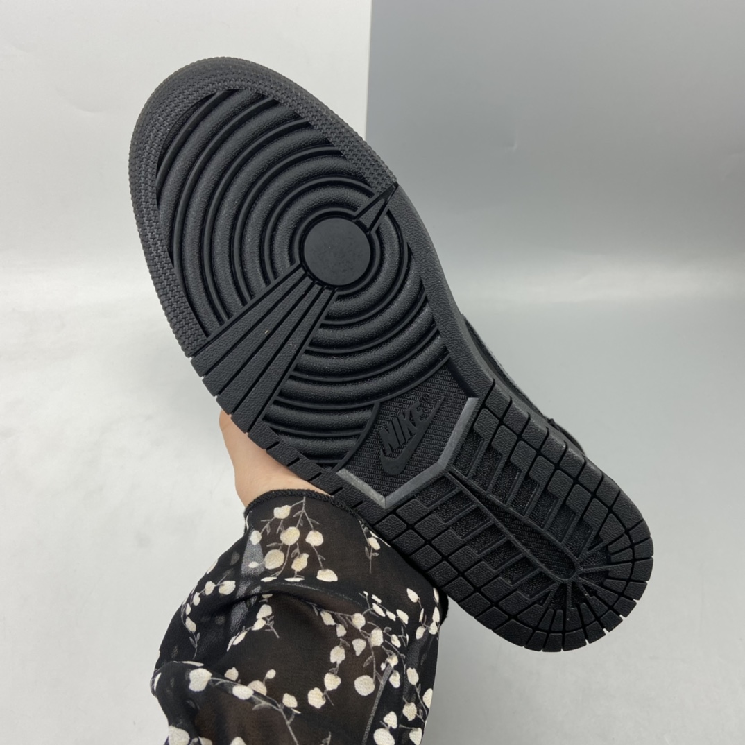 200 Air Jordan 1 Low AJ1低帮时尚休闲板鞋553558-056