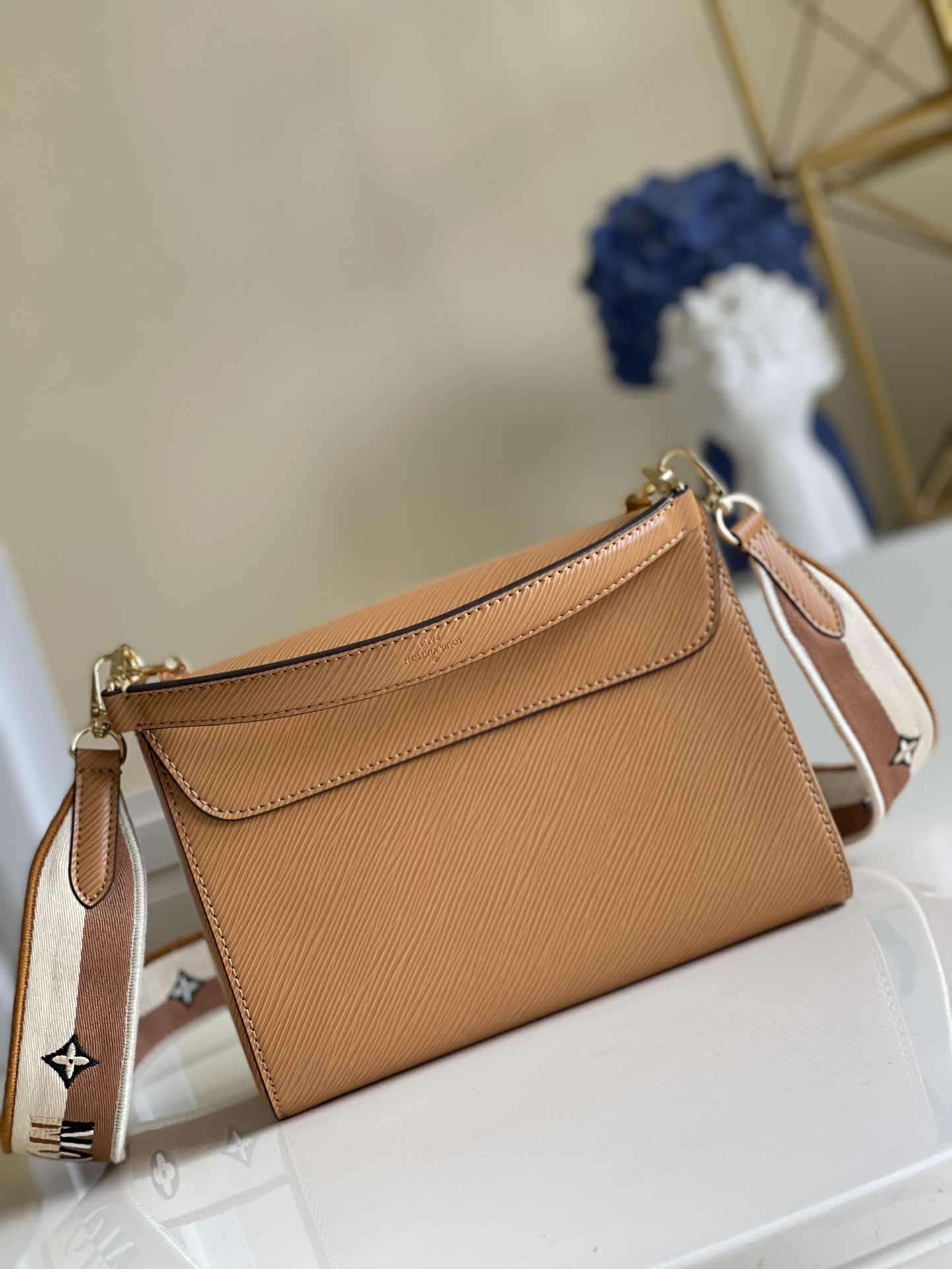 路易威登 Louis Vuitton 高级成衣风衣外套及大衣服饰 #014BCFAA 5