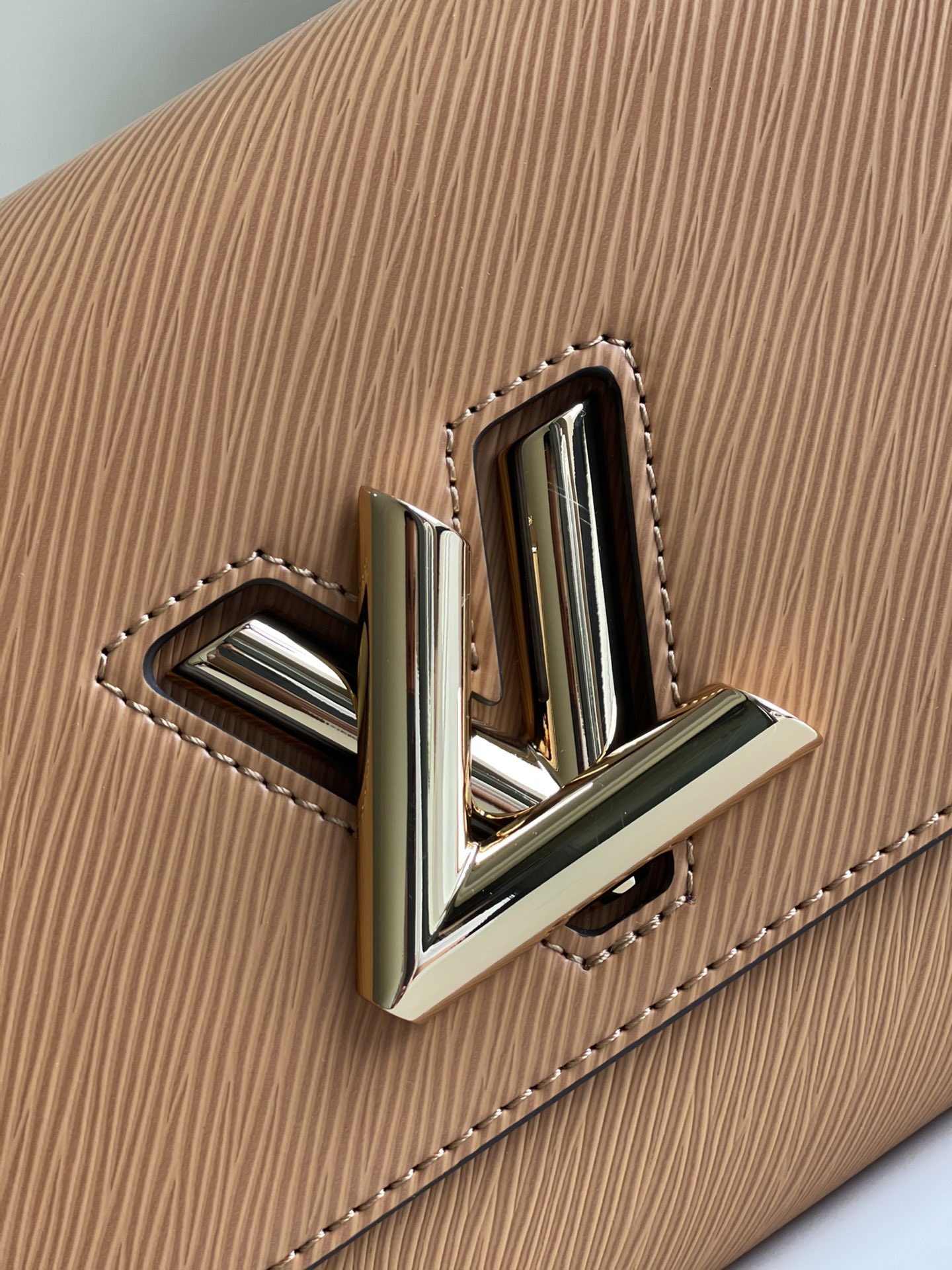 路易威登 Louis Vuitton 高级成衣风衣外套及大衣服饰 #014BCFAA 3