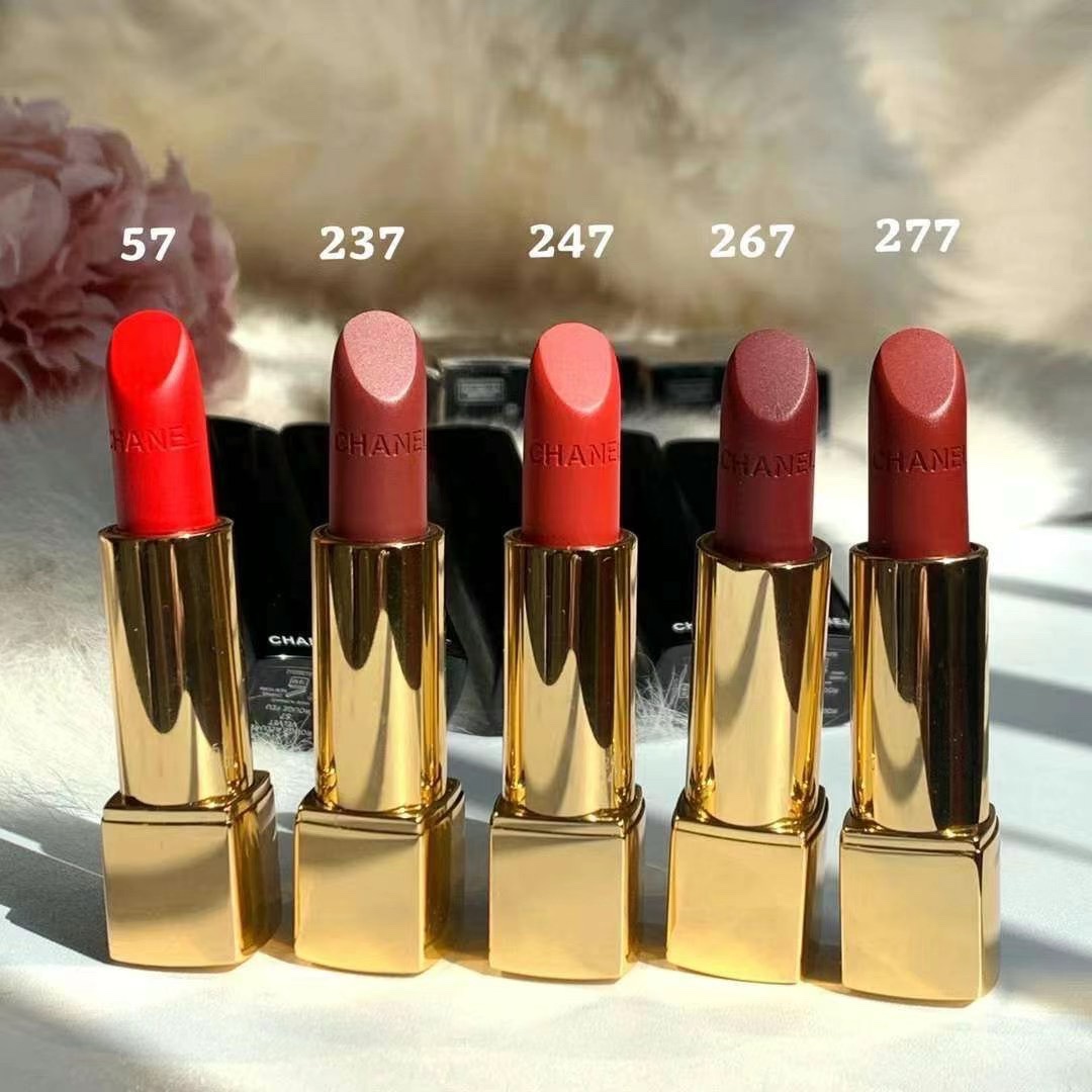 Chanel Haute Couture Couture Beauty Luxury Makeup Lipstick Foundation 2