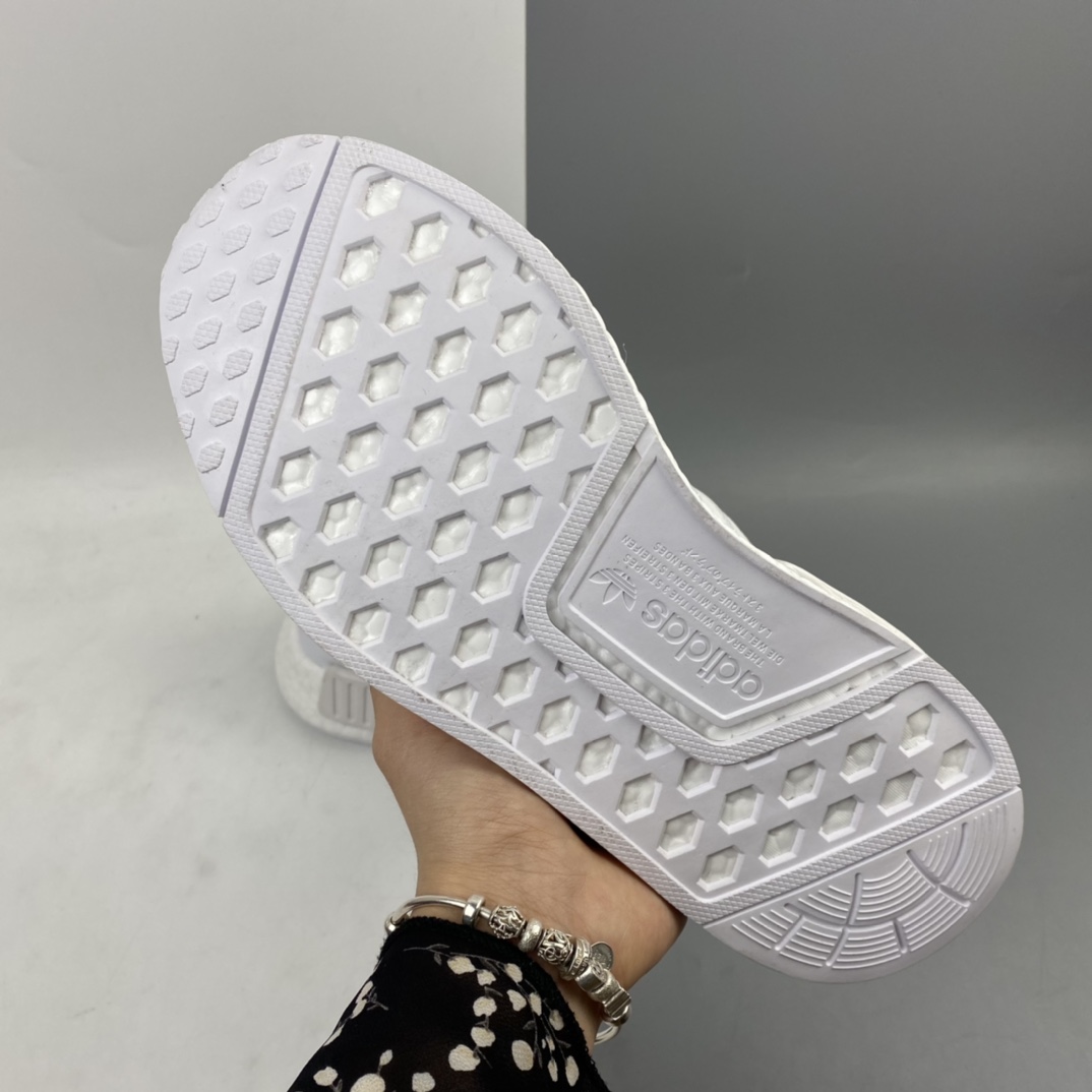 200  Ad NMD Boost 阿迪达斯爆米花超弹中底 针织网面休闲跑鞋 FV9384