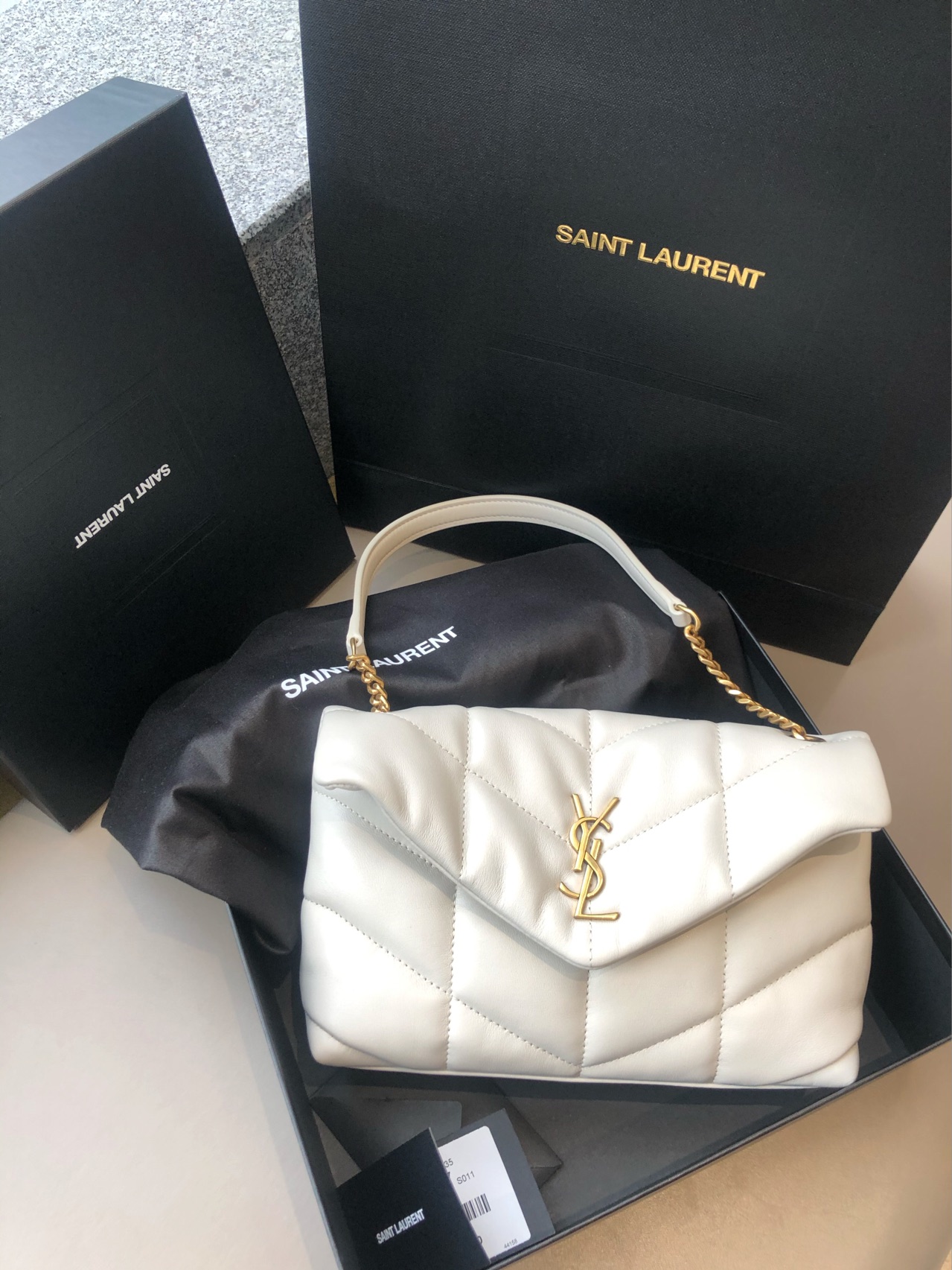 Ysl LOULOU PUFFER 23CM 迷你绗缝小羊皮包 620333白色/金扣