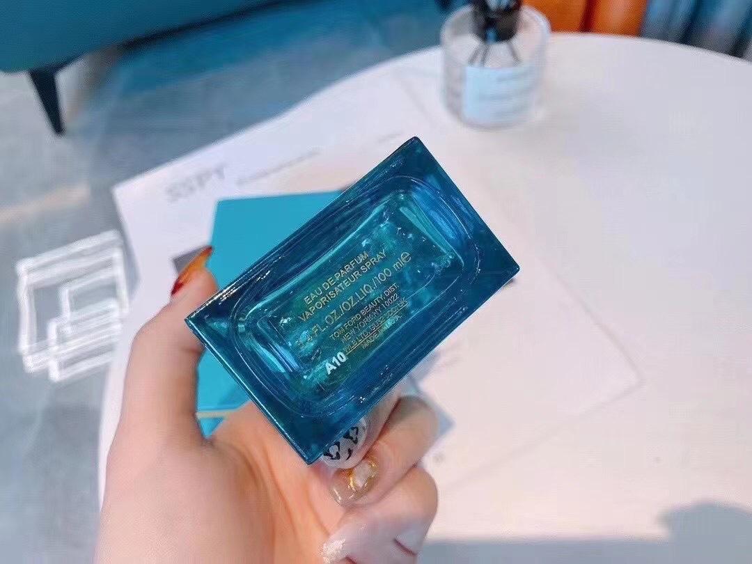 MiniCost Perfume 6