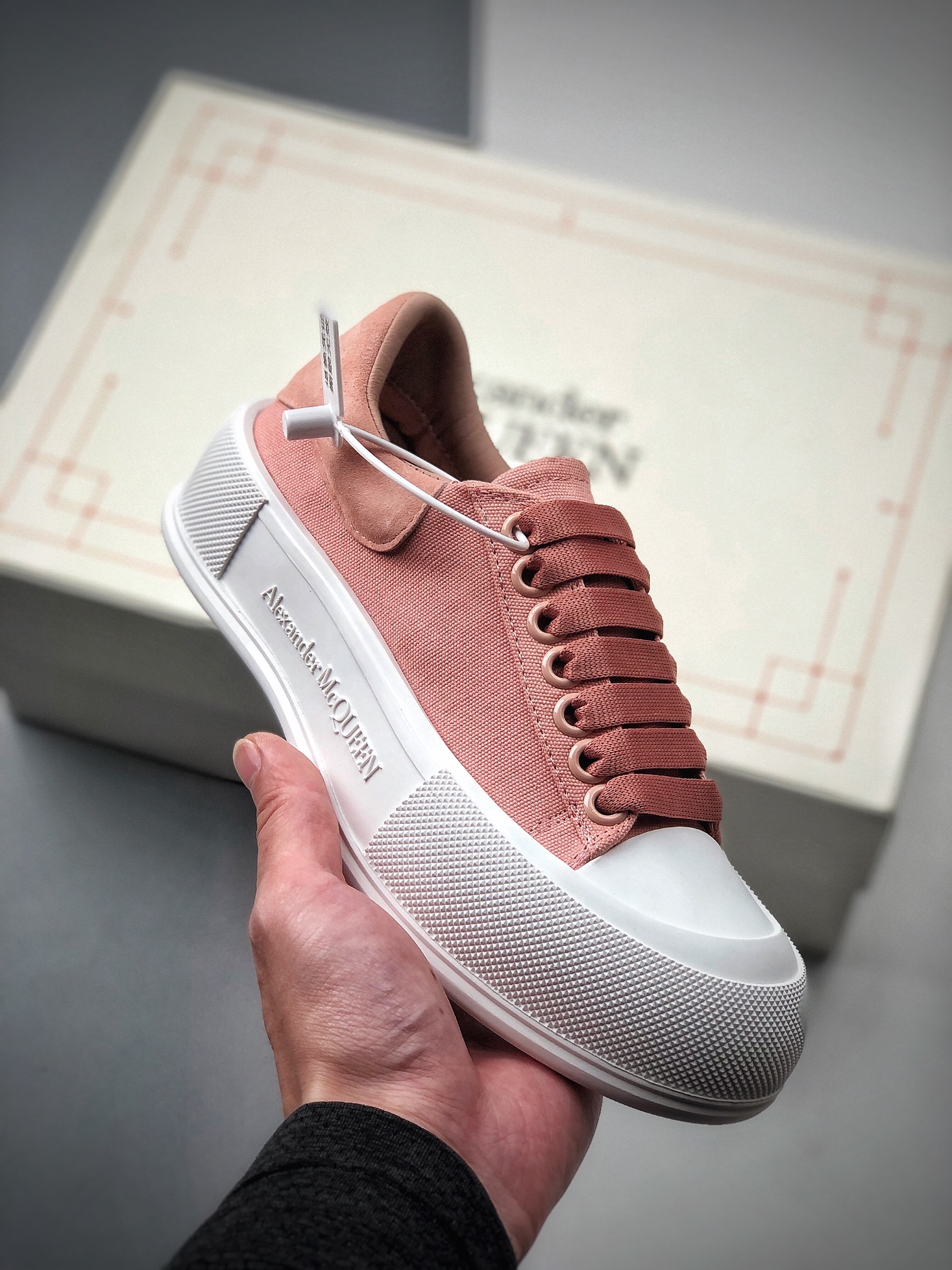 380  Alexander McQueen 麦昆最新2021年新款配色