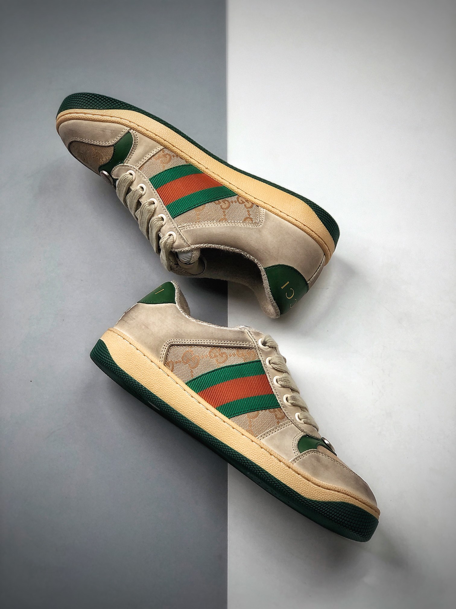 480   Gucci Distressed Screener sneaker 经典原型复古百搭做旧老爹板鞋/复古学院风