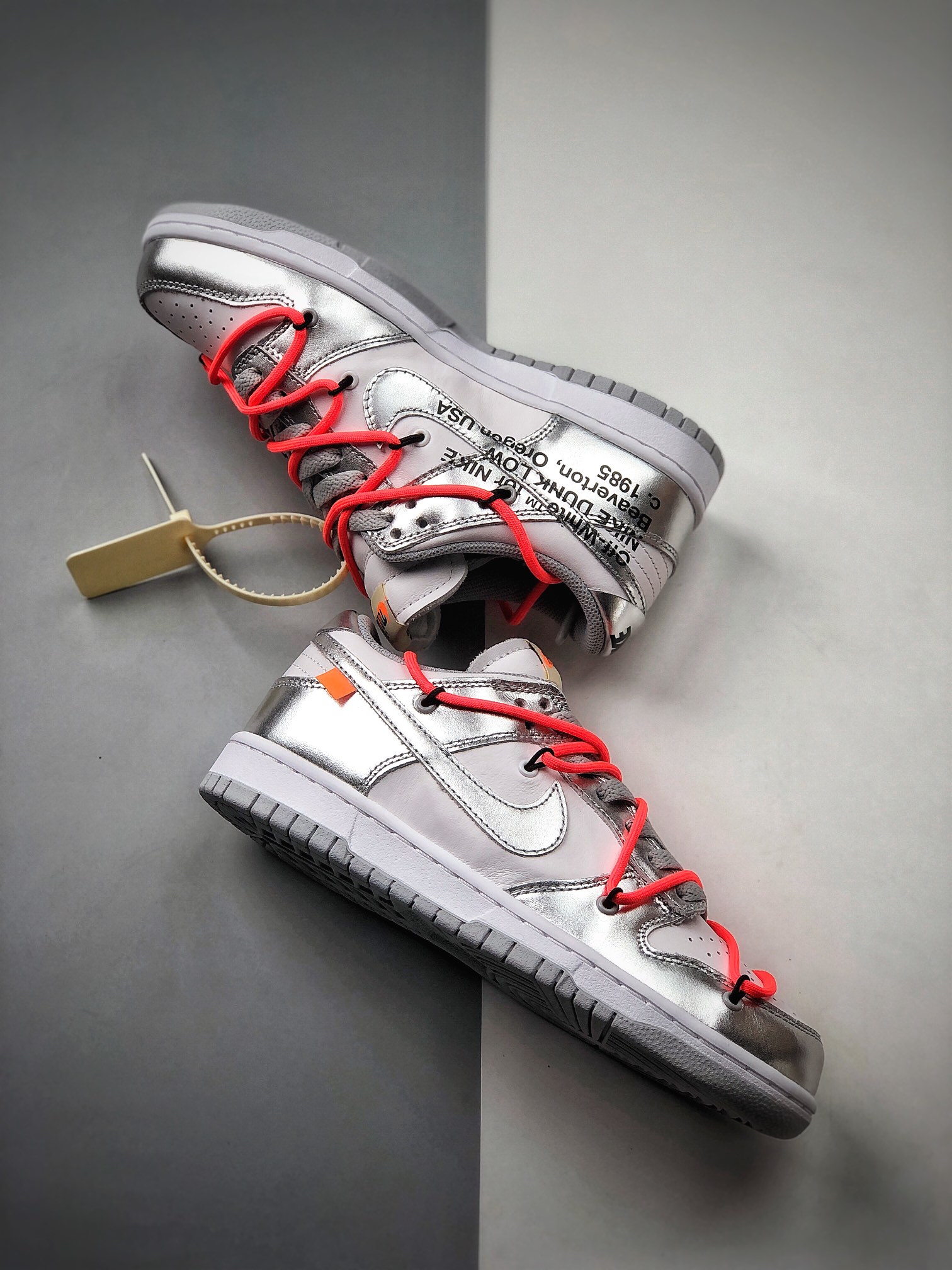 360  Nike SB Dunk OFF-WHITE 联名 CT0856-800