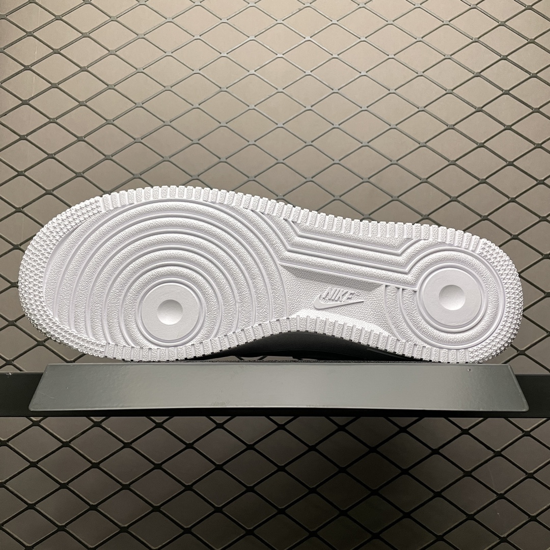 200 NK Air Force 1 ’07 空军一号 全白中帮休闲运动板鞋 315123-111-莆田鞋,莆田鞋货源,高仿鞋,高仿鞋货源,安福档口,莆田高仿鞋,莆田鞋批发,高仿鞋批发,莆田高仿运动鞋,高仿运动鞋,莆田运动鞋 200 NK Air Force 1 ’07 空军一号 全白中帮休闲运动板鞋 315123-111