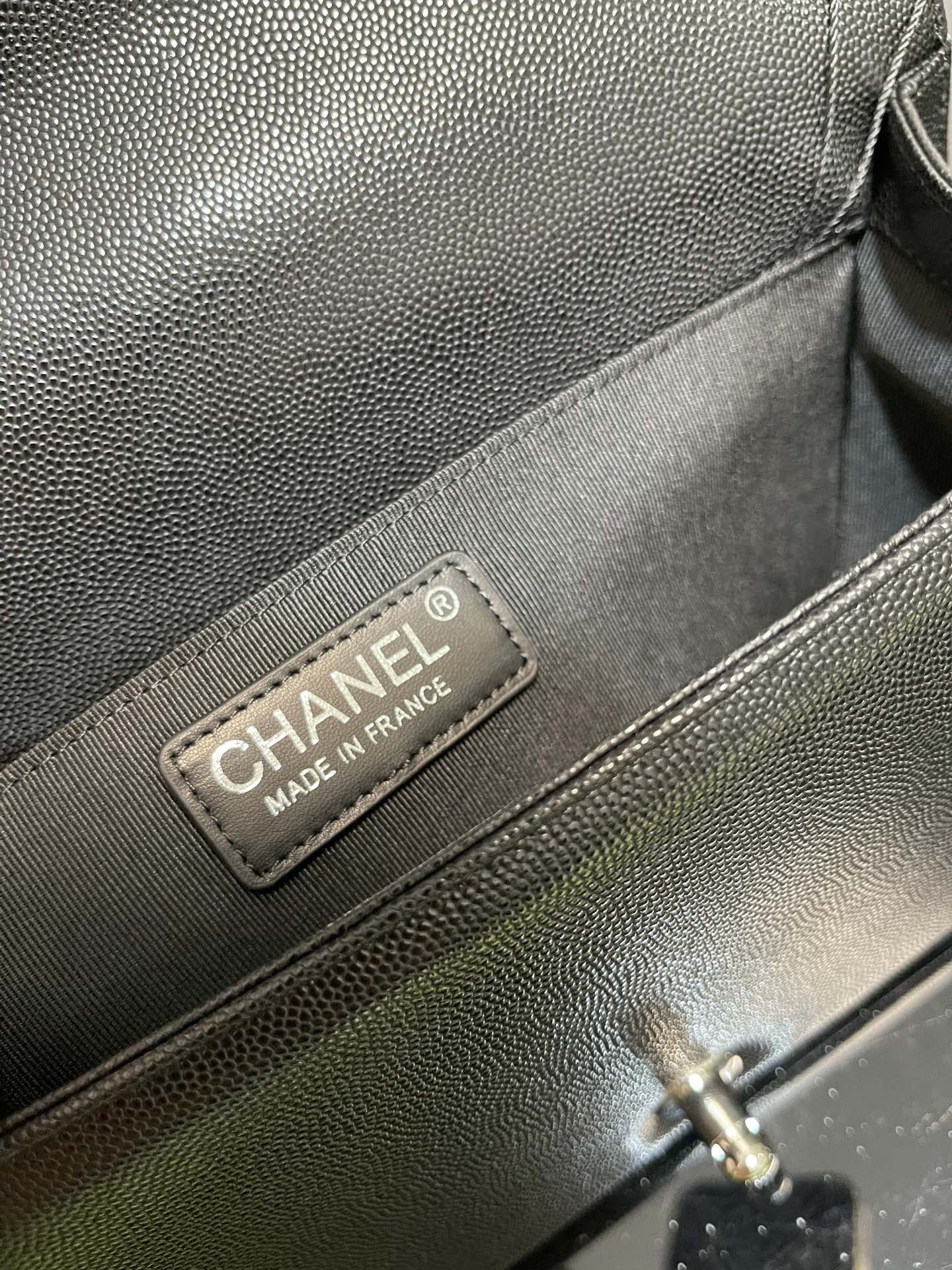 Chanel Le Boy Flap Bag, 9.8 Inches, Quilted Leather with Ruthenium Hardware 10 i1617085871 2463 8