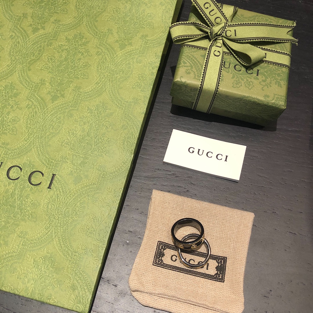NO:100821,[New product is on the shelves] * Lcon double G ceramic ring black full ring G elements unique shape very entry-level can be used as a couple model. The latest version of the current version: 12-22# No.: 280340, Gucci ring, gucci,ring19860909【新品上架】* Lcon 双G 陶瓷戒指 黑色满圈G元素 造型独特 非常入门级别 可做情侣款 目前最新版的版本 :12-22# 编号:280340,古驰戒指,gucci,ring,Jewelry
