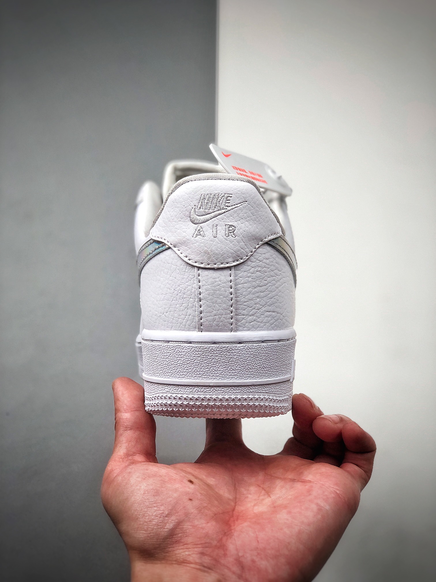 180 NIKE FORCE空军一号运动休闲板鞋 CJ1646-100