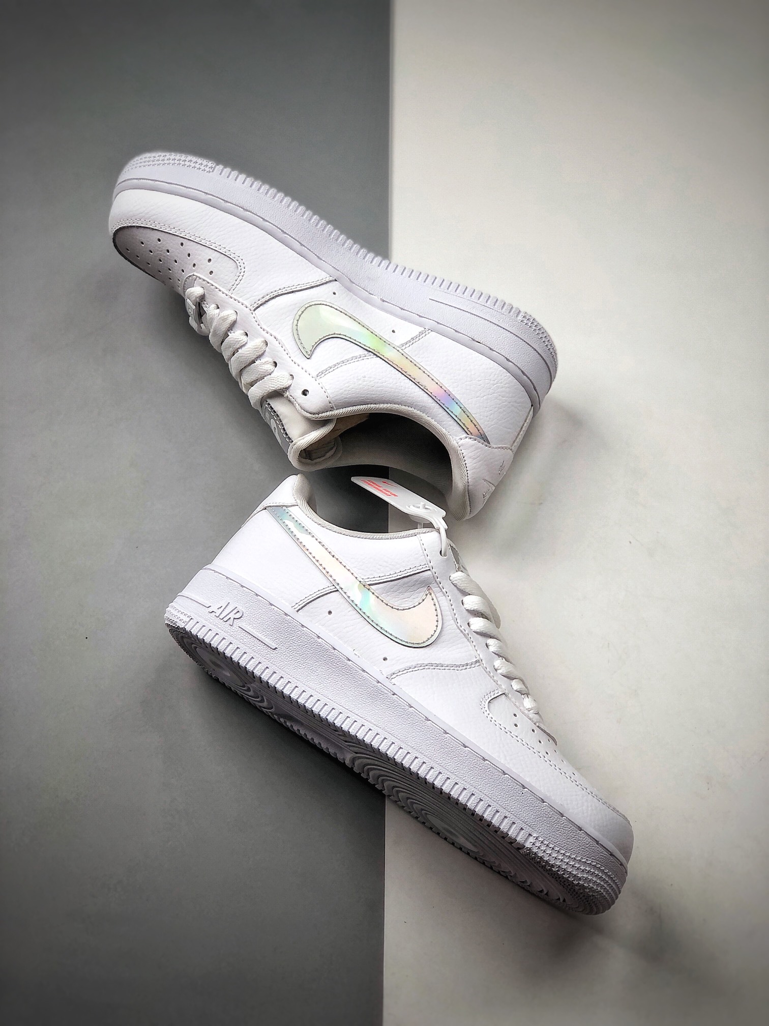 180 NIKE FORCE空军一号运动休闲板鞋 CJ1646-100