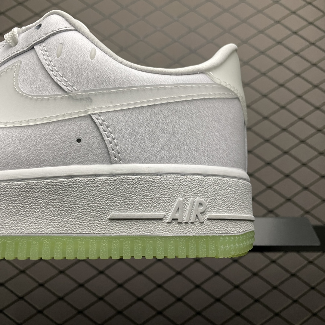 220 NK Air Force 1 空军一号低帮休闲运动板鞋 CT3228-100