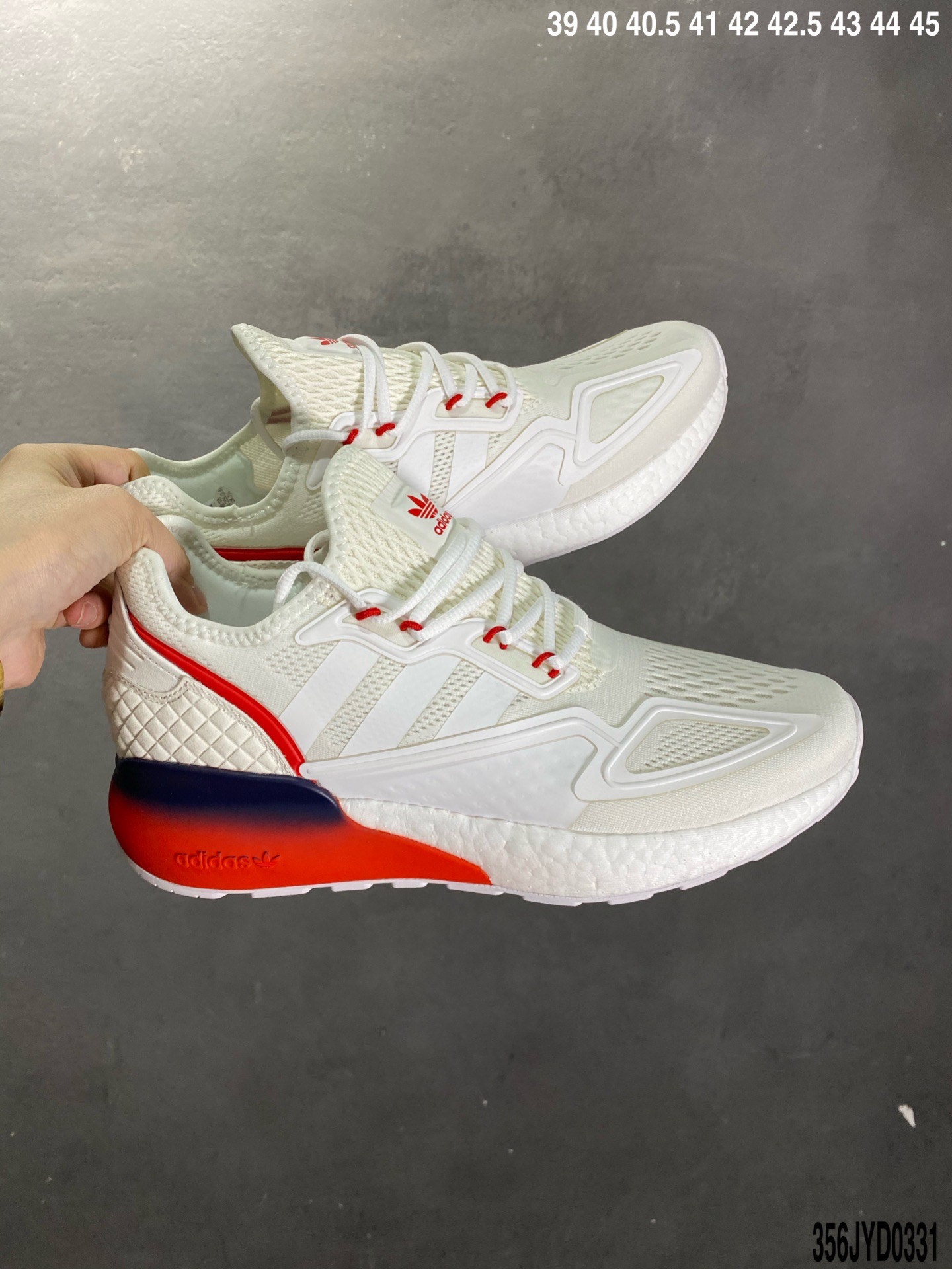 170.缓震跑鞋 易烊千玺同款 Adidas Originals ZX 2K Boost 全新爆米花缓震休闲运动跑鞋FZ3323