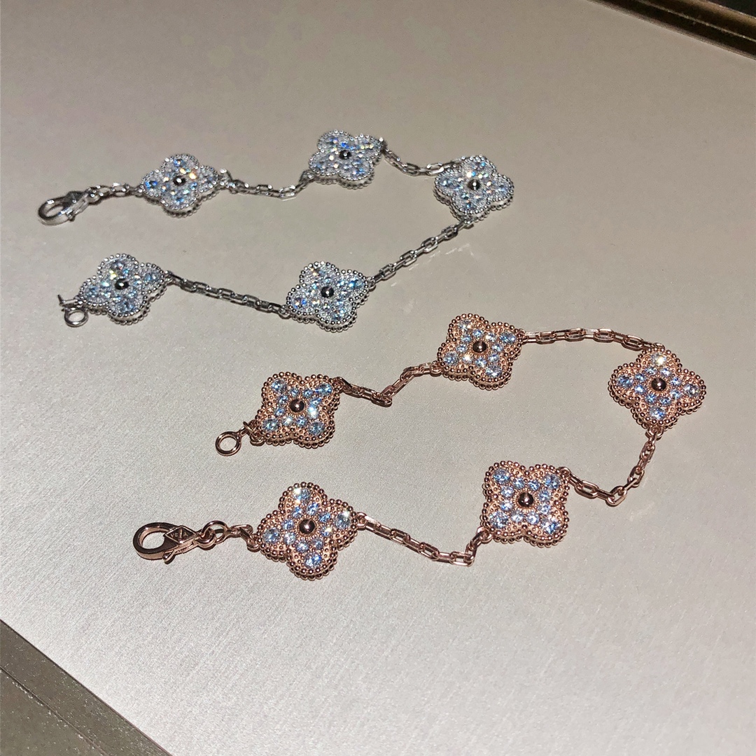 NO:102702,Today's new update V C&A Five-flowered Snowflake Diamond Bracelet Platinum | Rose Gold, Vca Bracelet, bracelet19860909今日新更 V C&A 五花雪花钻手链 白金 | 玫金,Vca手链,bracelet,Jewelry