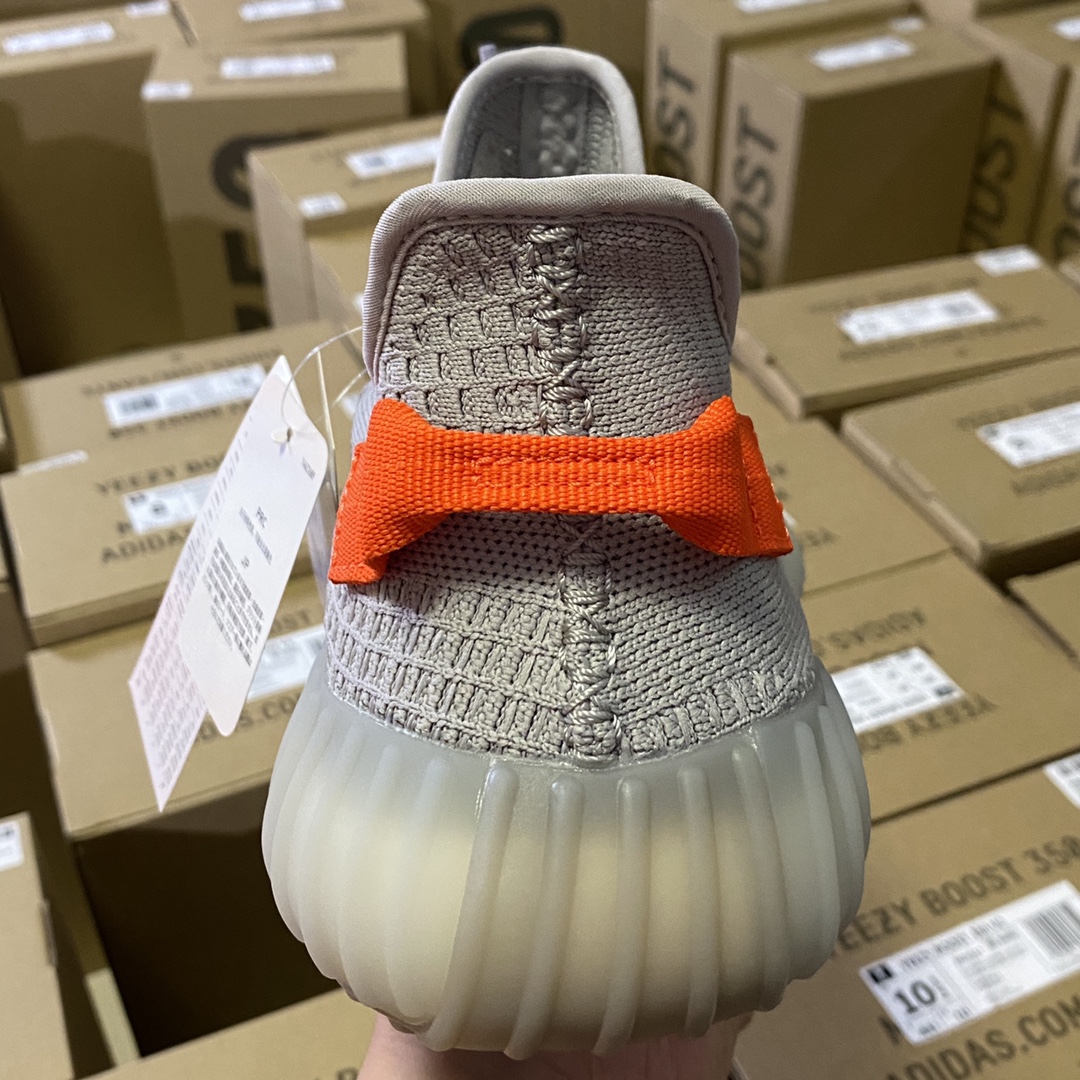 Yeezy350尾灯尺码36-48总