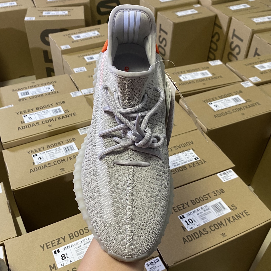 Yeezy350尾灯尺码36-48总