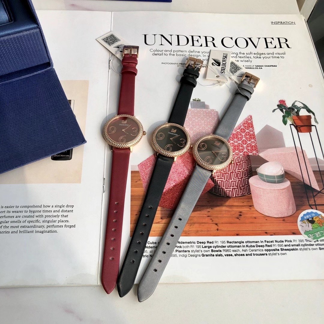 Unknown 施华洛世奇女士石英腕表 三色可以选择 表圈上缀有178颗超细密镶Swarovski仿水晶