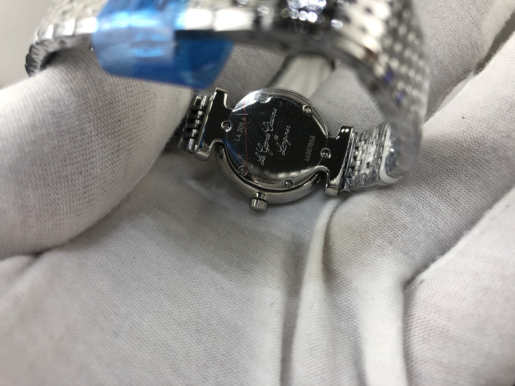 Longines 皇家 浪琴嘉岚系列全白色超薄女表