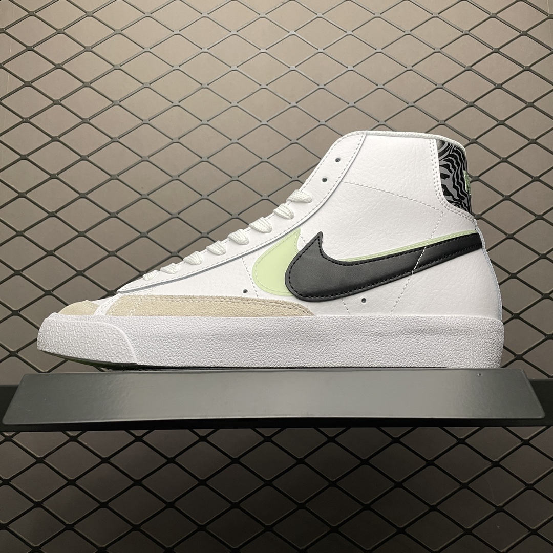 220 Nike Blazer Mid’77 开拓者高帮休闲运动板鞋 DD1847-100