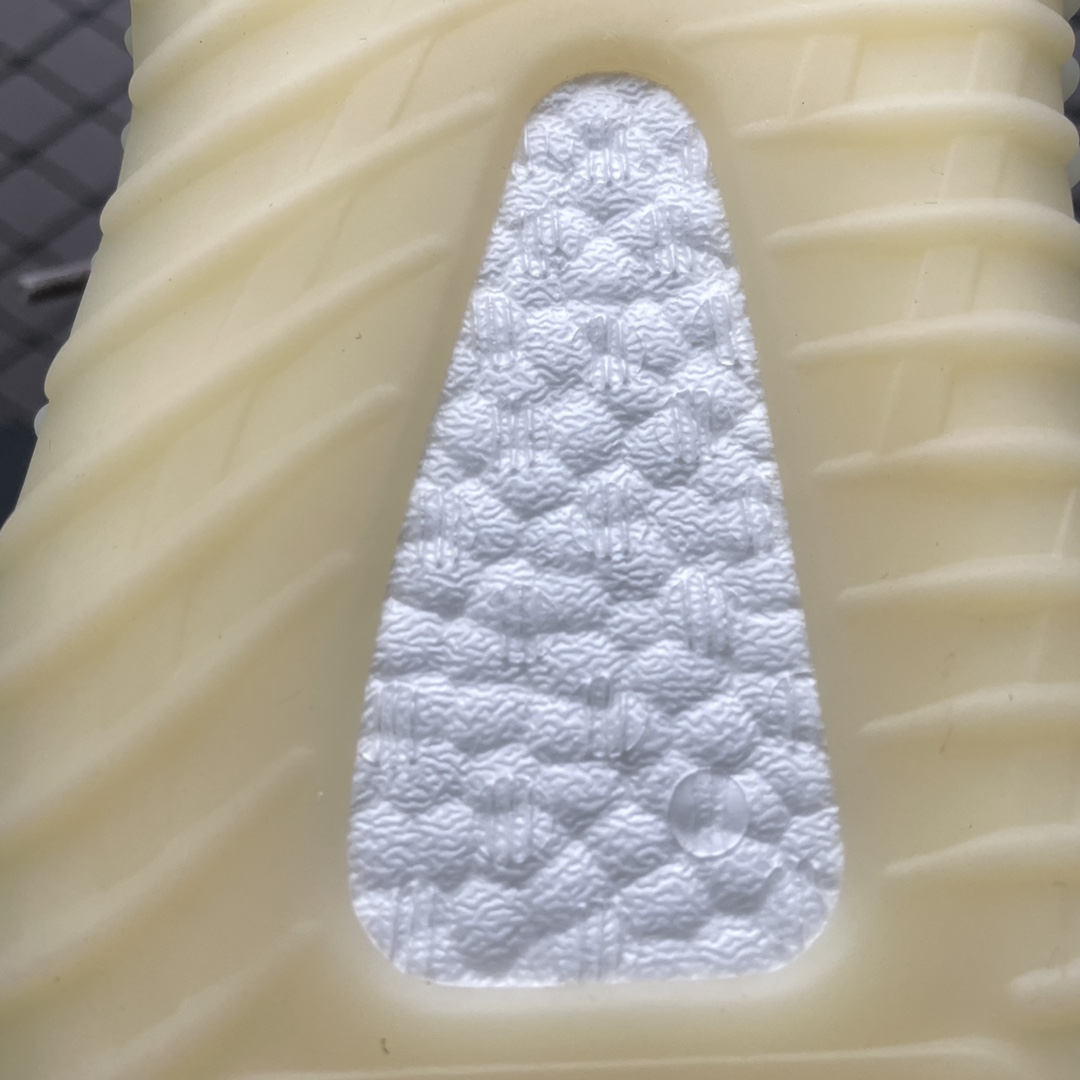 220 最顶零售性价版 AD 阿迪Yeezy 350V2  ” Ash Pearl” 灰珍珠 侃爷椰子350
