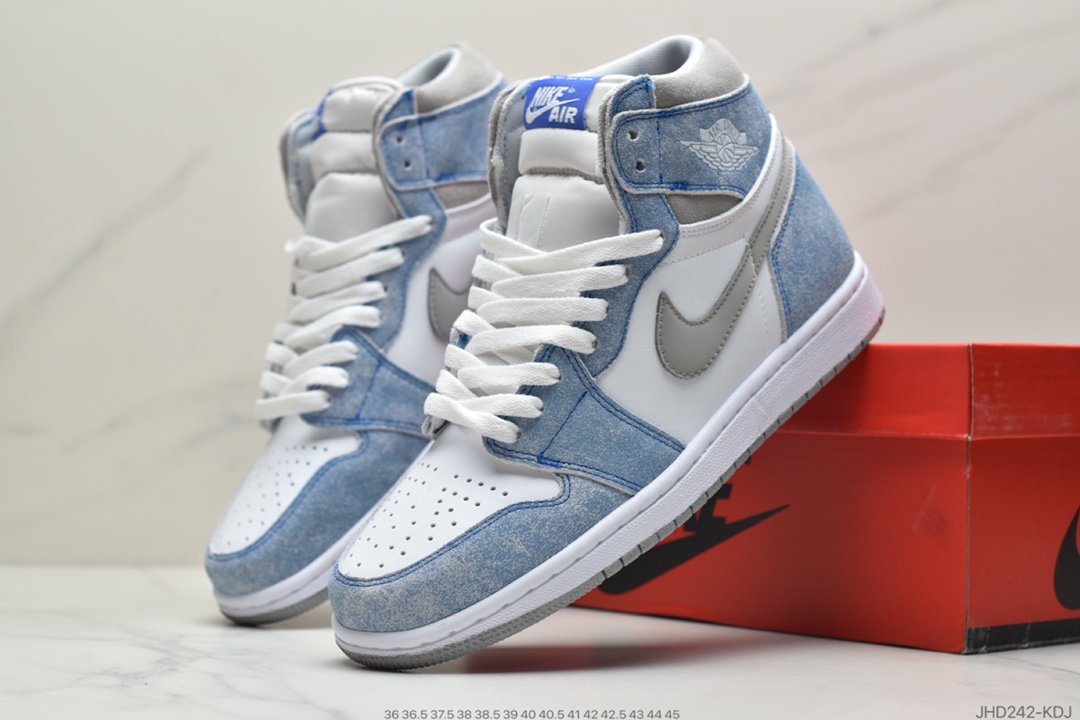 190 耐克/Nike Air Jordan 1 Retro High OG ”Hyper Royal”AJ1代经典复古经典高帮百搭文化篮球鞋“水洗蓝雾霾蓝” 555088-402