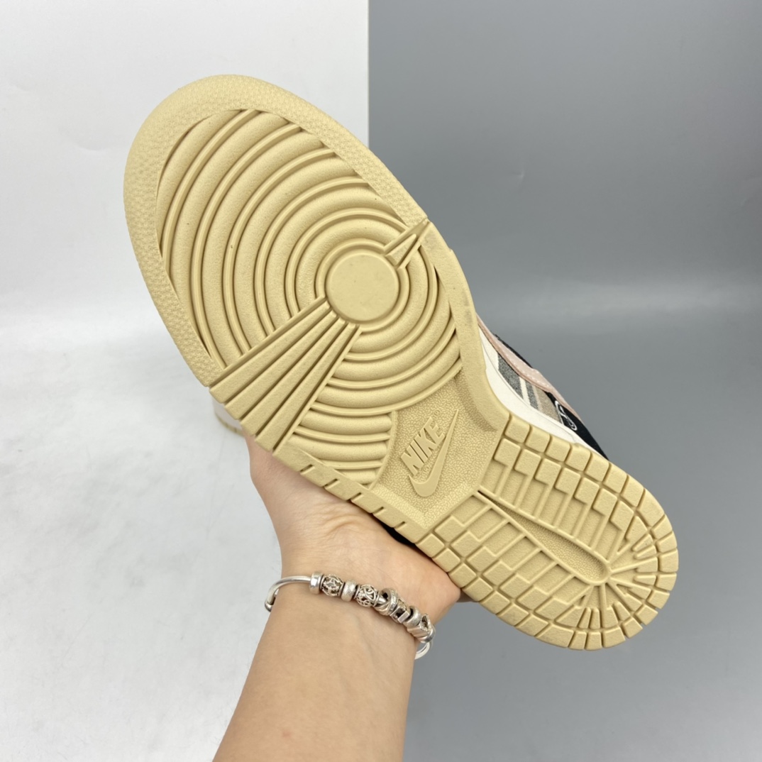 360 说唱歌手·斯科特再度联乘Travis Scott x Nike SB Dunk Low”Jackboys”扣篮系列低帮经典百搭休闲运动板鞋“TS联名腰果花白土黄” CT5053-001