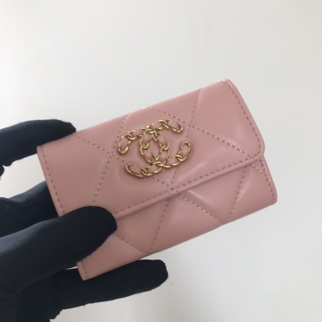 Chanel 升级版大格子盖头卡包 款号Ap3759