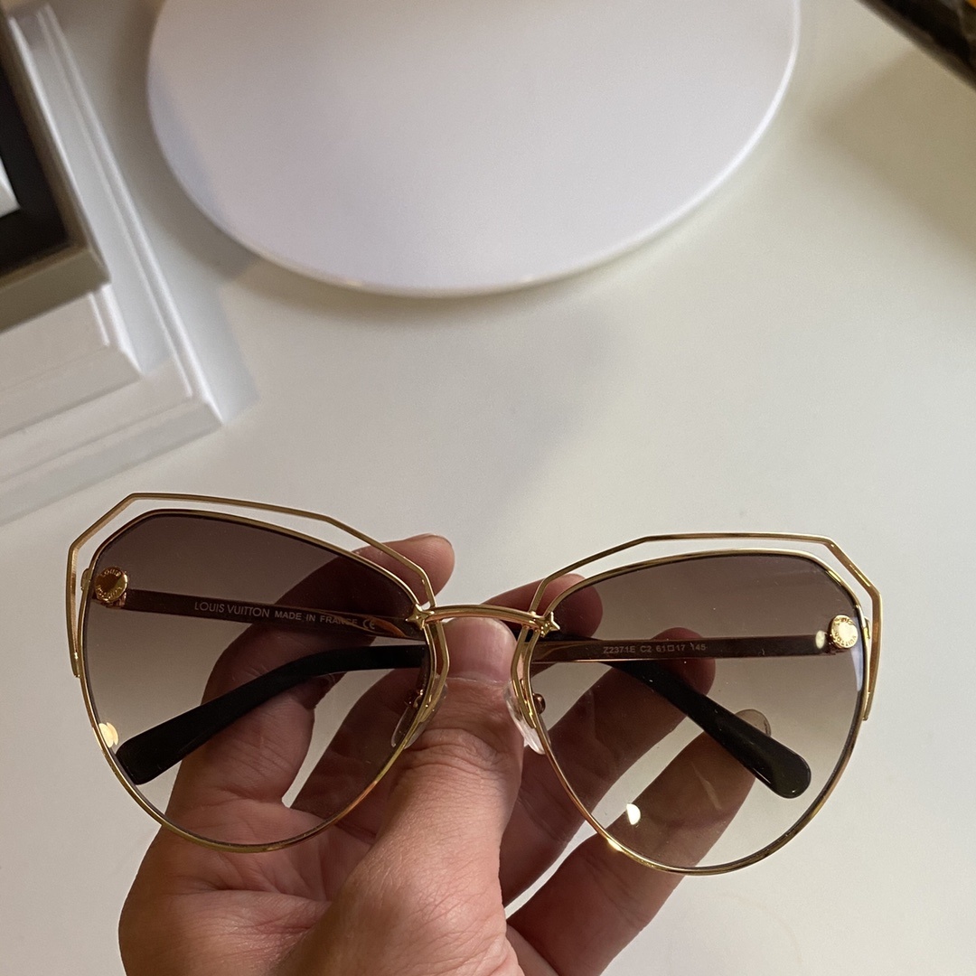 LOUISVUITTO*型号Z237