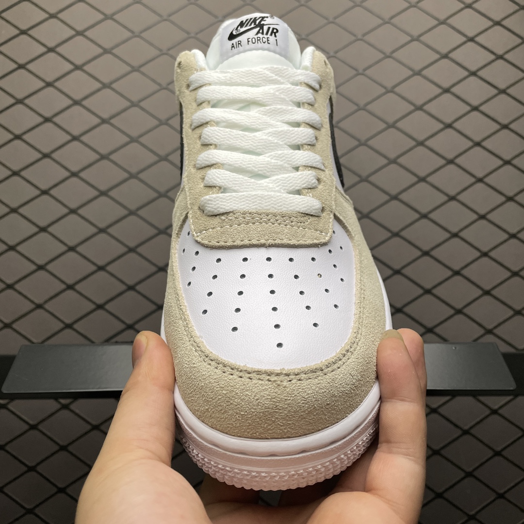 240 NK Air Force 1 空军一号低帮休闲运动板鞋 BQ8988-100