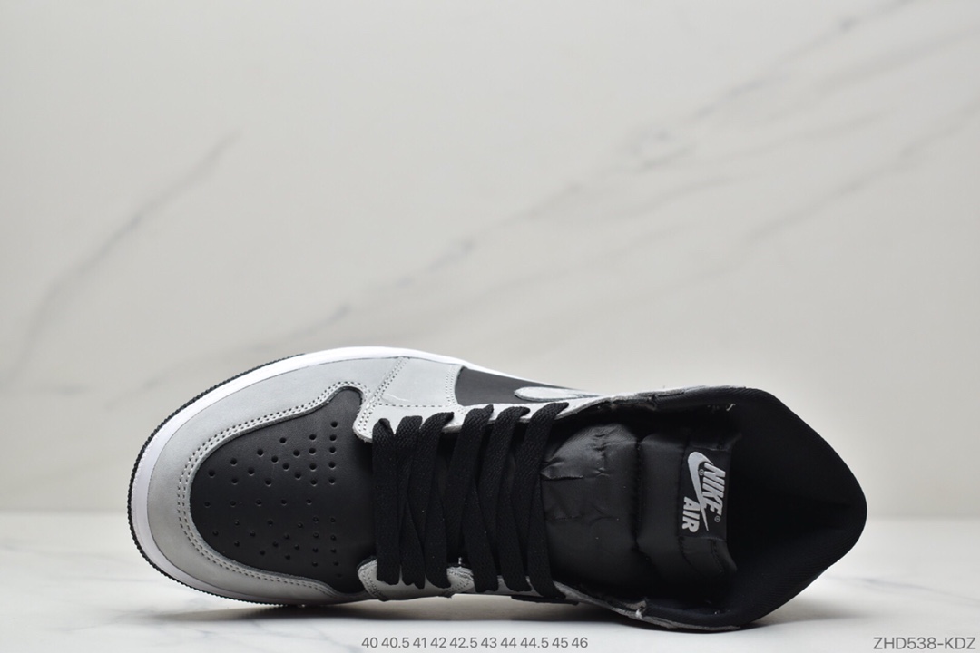 300  Air Jordan 1 High OG “影子 2.0”是经典影子 555088-035