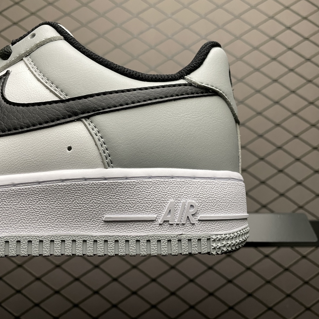 240 NK Air Force 1 空军一号低帮休闲运动板鞋 CN6403-105