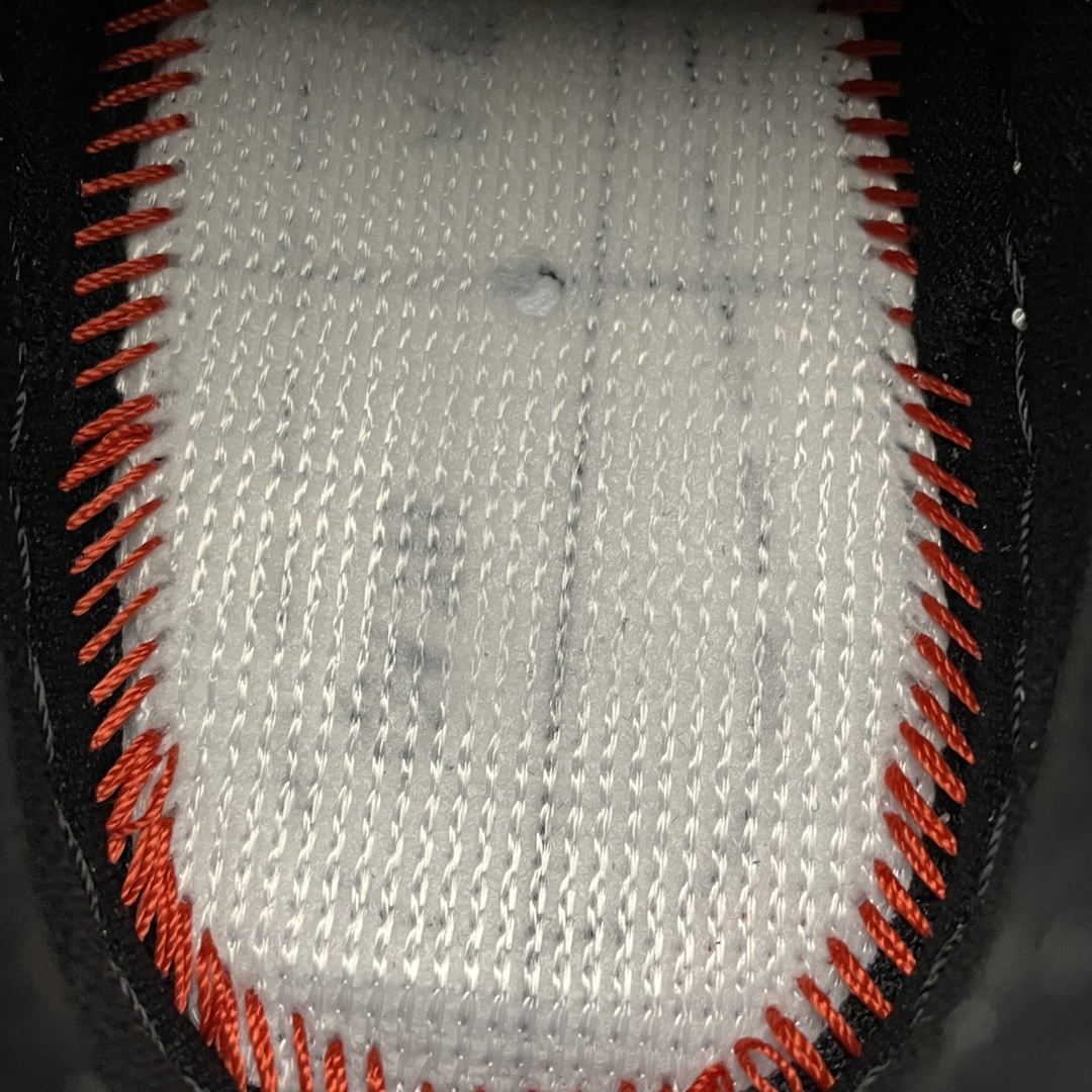 240 NK Air Force 1 空军一号低帮休闲运动板鞋 CN6403-105