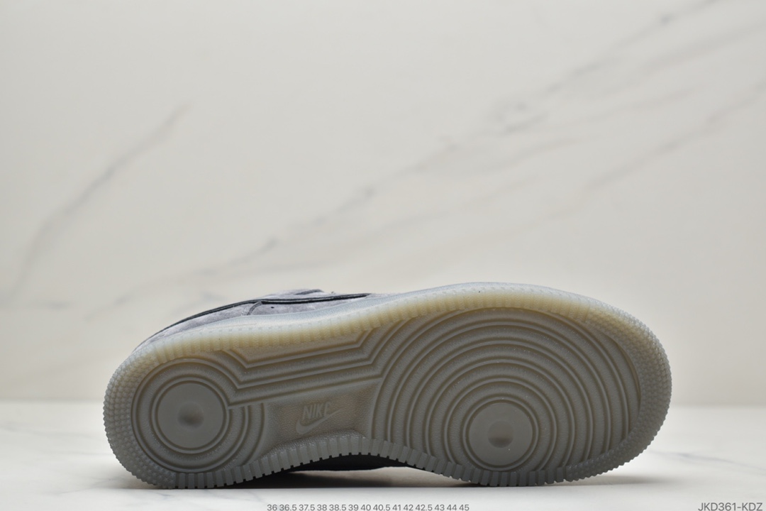 160 耐克Nike Air Force 1 ’07 客制配色 卫冕冠军 3M反光空军一号低帮运动休闲板鞋 AA1117-900Q